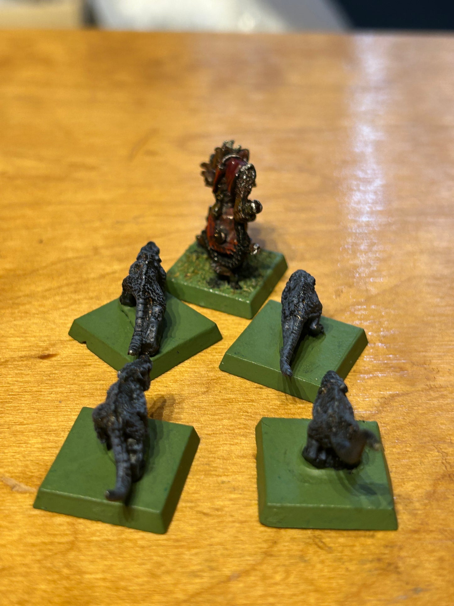 Skaven packmaster and 4 metal rats Warhammer Fantasy Marauder miniatures