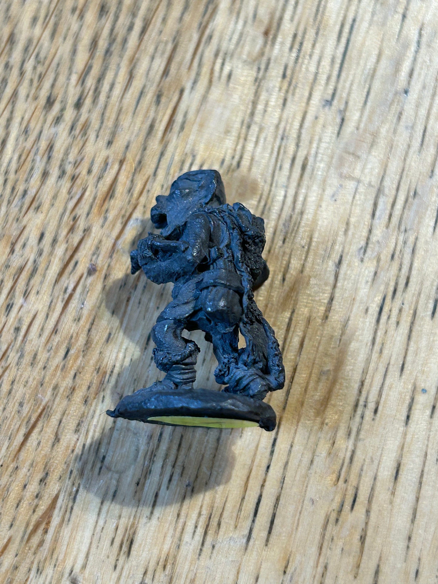 Citadel Warhammer 80s pre-slotta FTO-10 Orc firing Crossbow