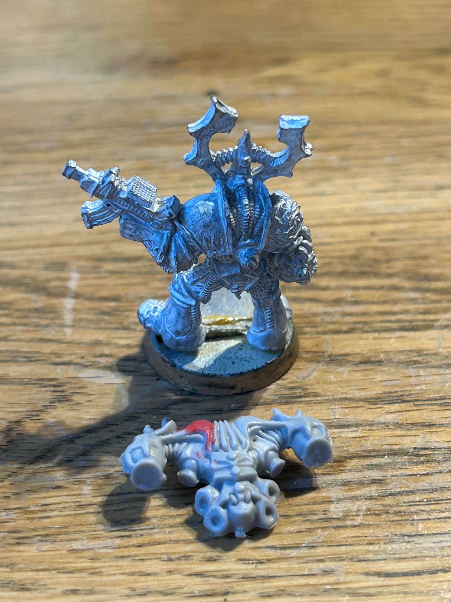Warhammer 40k Rogue Trader Chaos Space Marine renegade with bolter - Metal with back pack