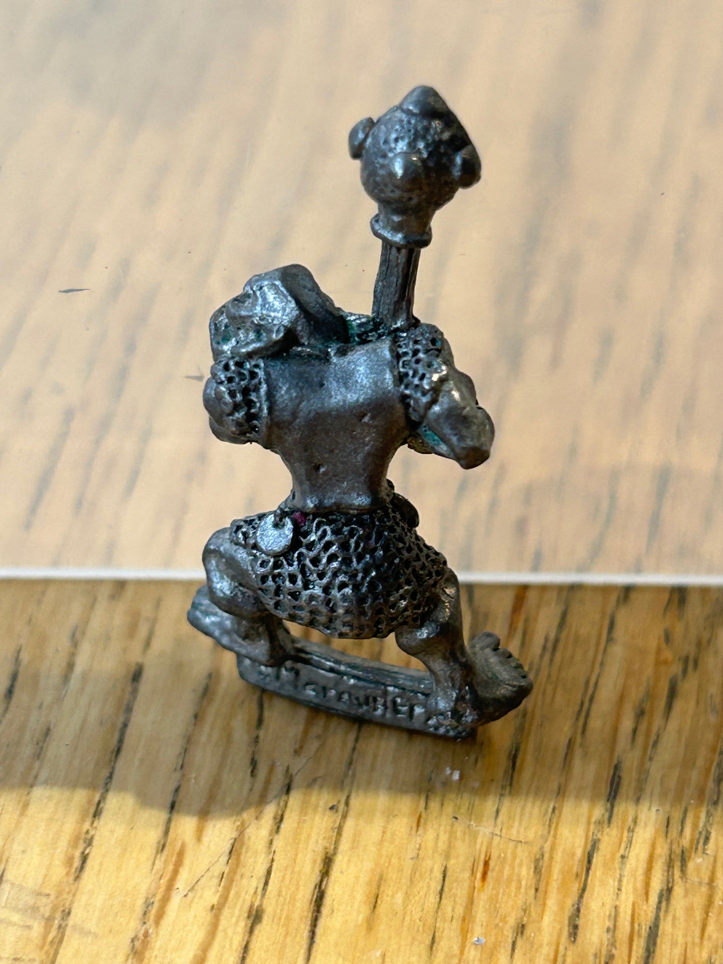 Warhammer fantasy marauder miniatures mm20 orc 02 with double handed mace