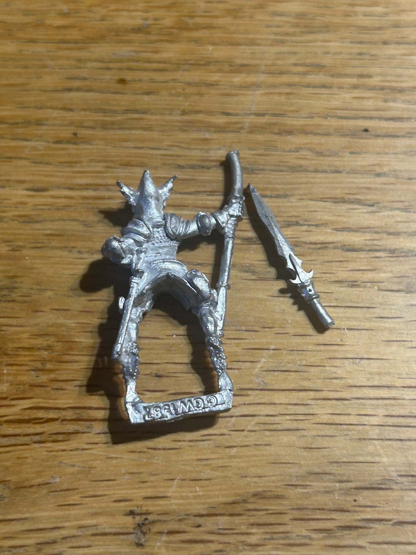 Citadel Miniature - Elf w. Spear - DRAG7 Dragon Masters - DRAGONRIDER (spear needs fixing)