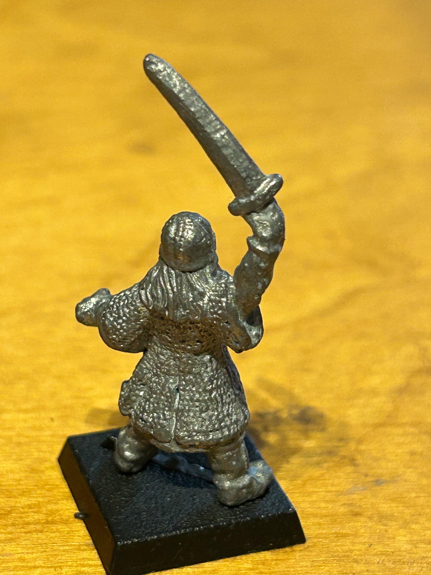 Warhammer Fantasy Old World Norse/Barbarian/Viking with sword