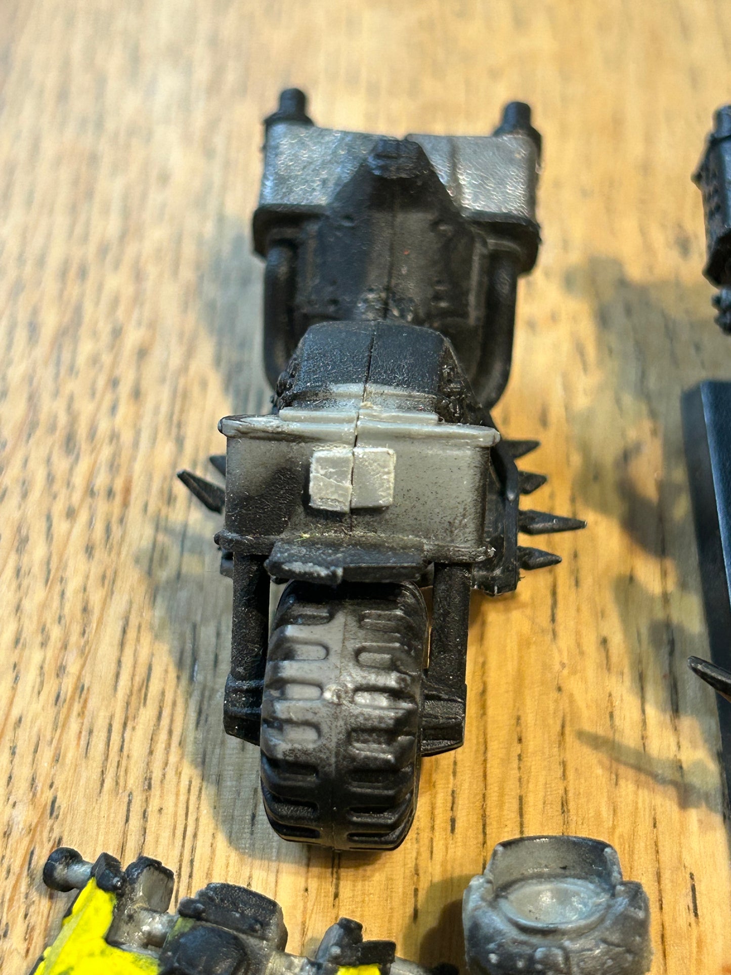WARHAMMER 40K CHAOS SPACE MARINE BIKes (1 looks complete, the other two have some damage to spikes and one is missing most of the rider)