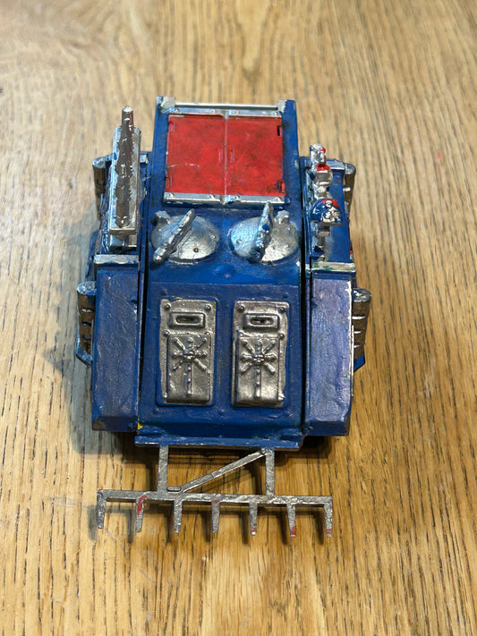 Warhammer 40k Rogue Trader Rhino (looks like more of a chaos space marine one)