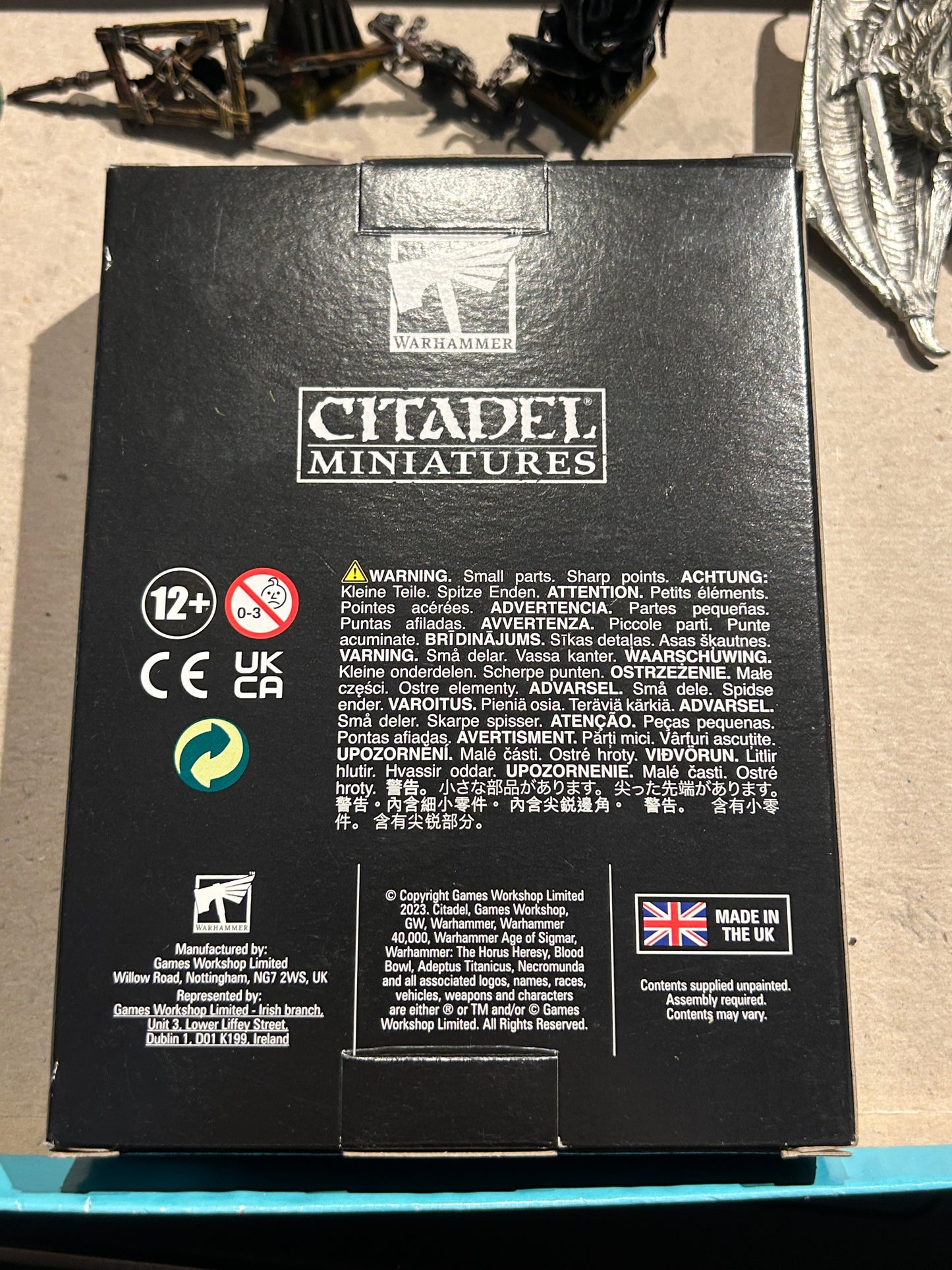 Dwarfed mountain holds Bugman’s cart boxed