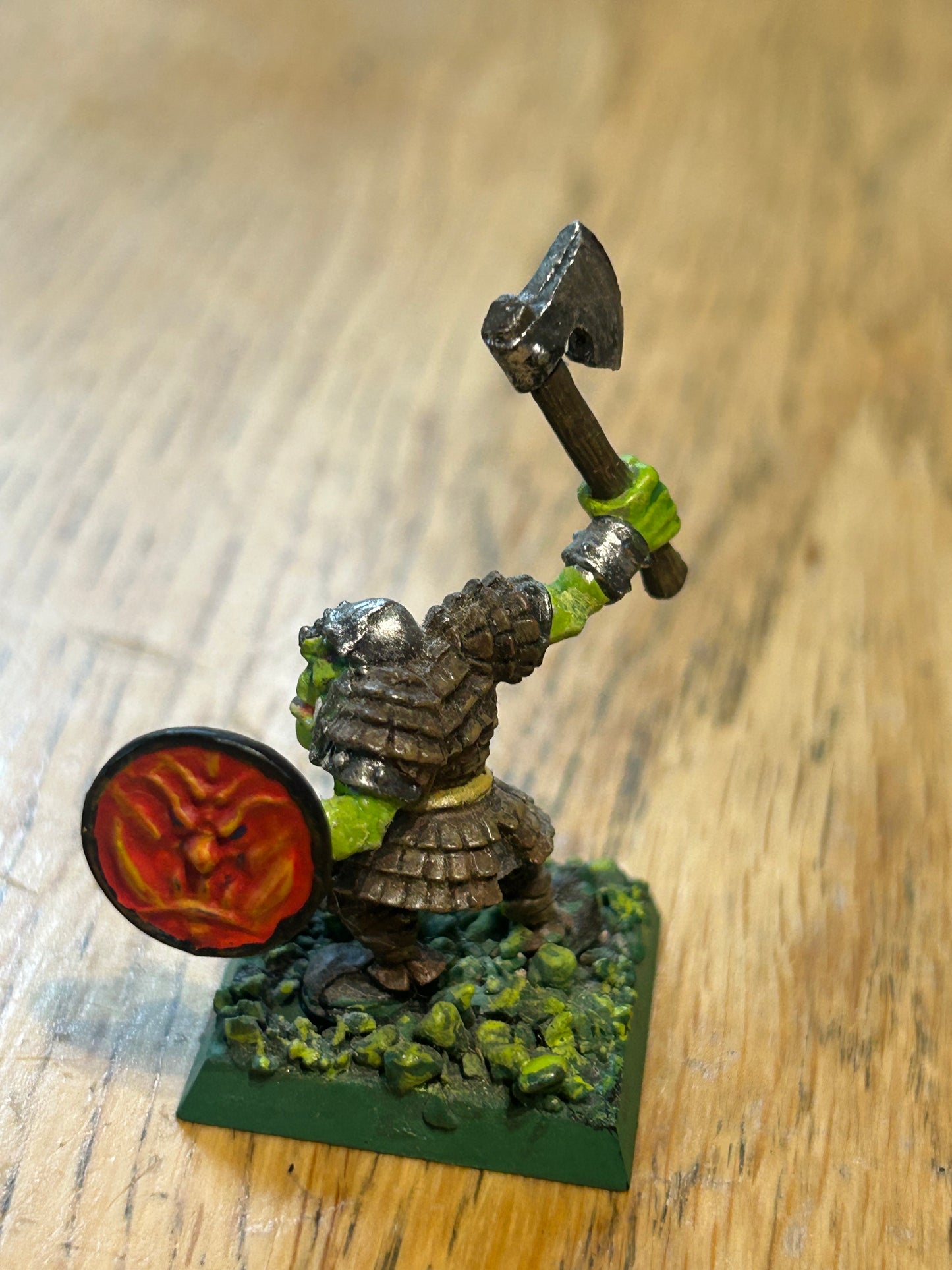 Warhammer fantasy marauder miniatures orc warrior with hand axe x1