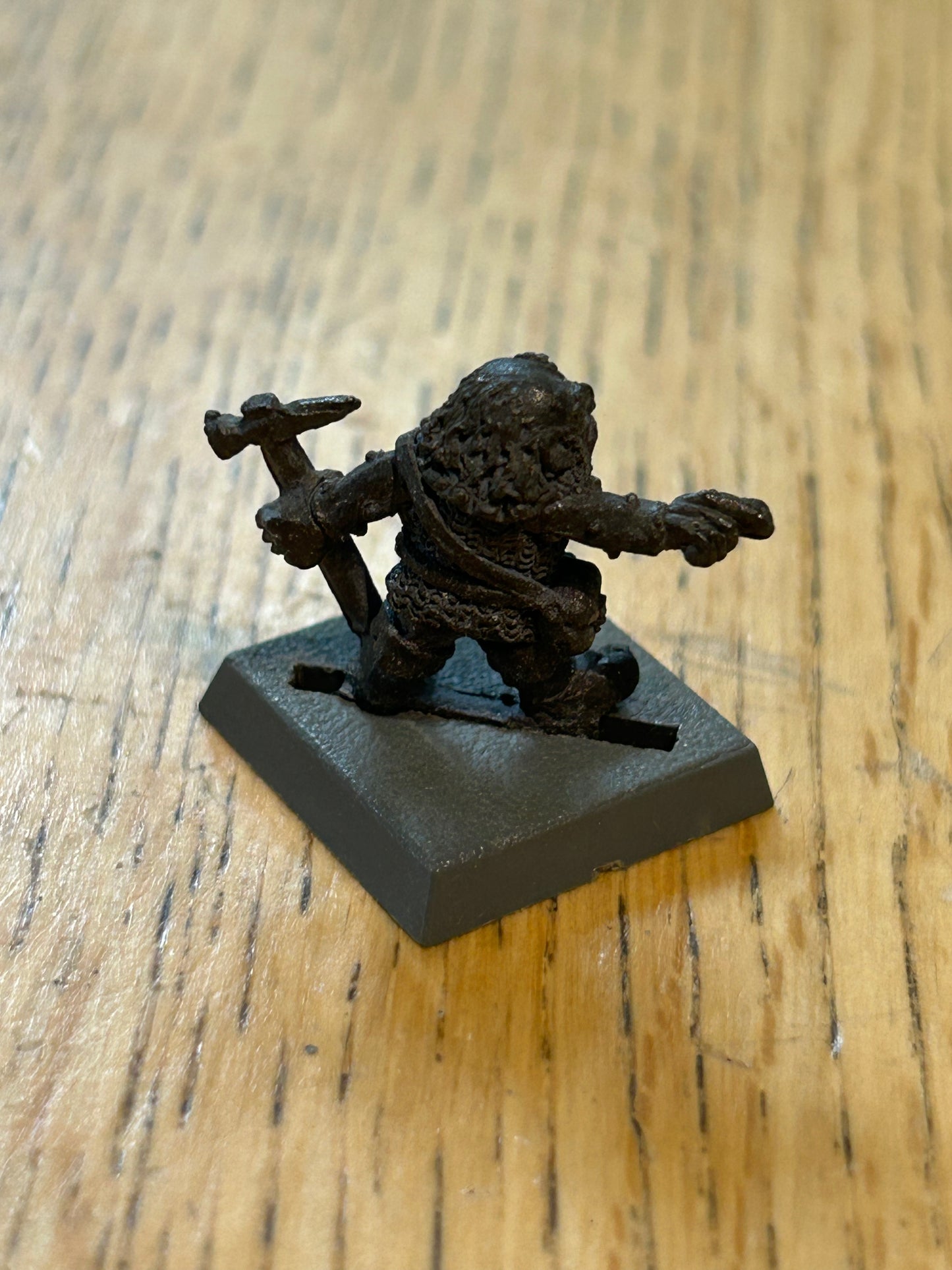 Citadel - Warhammer - C11 Gnomes - Gnome Hillbreath w/ Warhammer, 1985