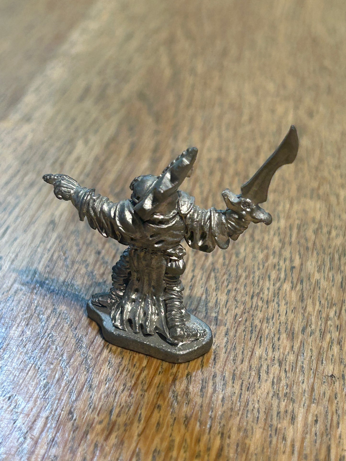 Grenadier models Skeleton Leader with Sword