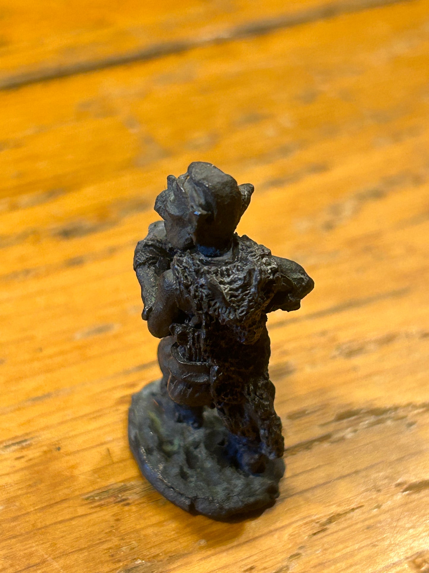 Citadel - Pre Slotta - Warhammer - C15 armoured Orc Warrior - with crossbow 1984