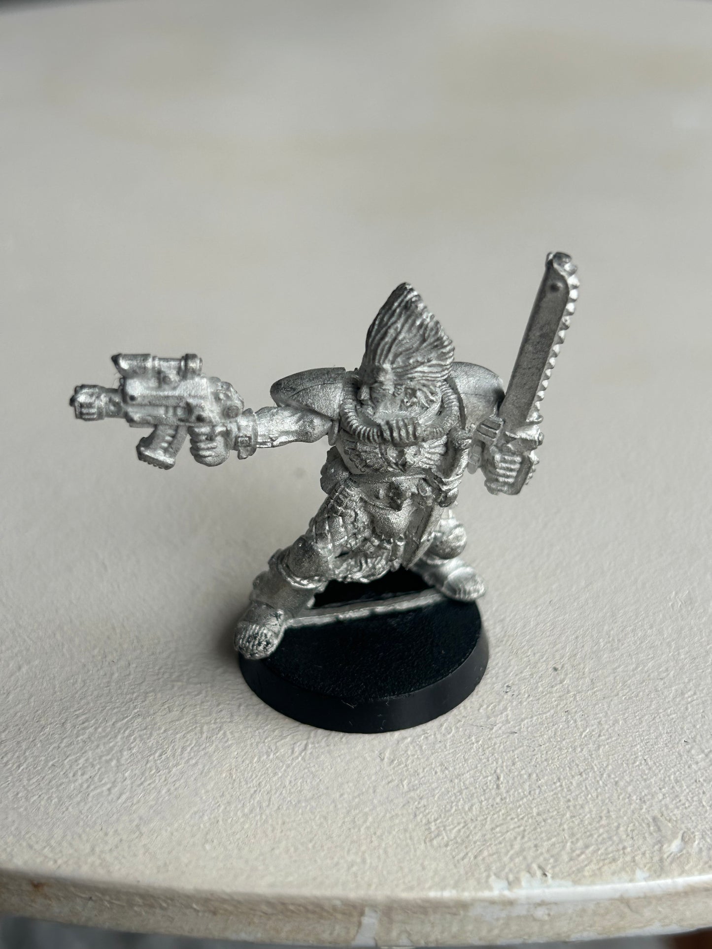 Games Workshop Warhammer 40k Space Wolves Wolf Scout Sergeant 1993 Metal Figure (no backpack)