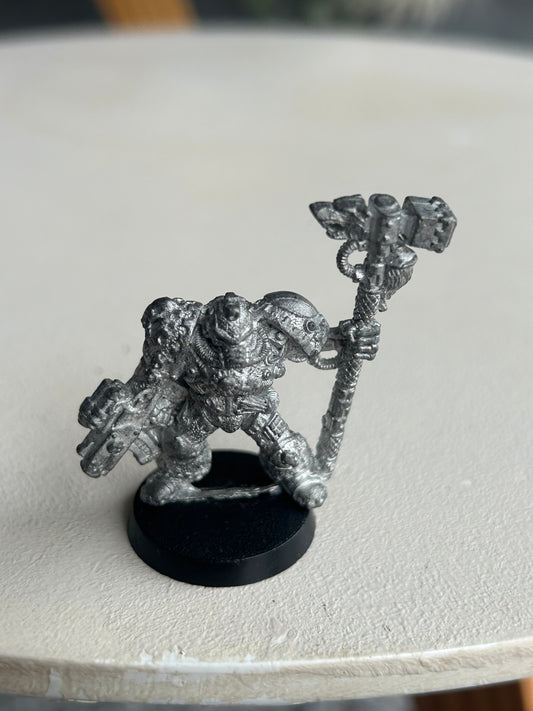 Warhammer 40k Space Wolf Iron Priest Second Edition Metal Figure
(no backpack)