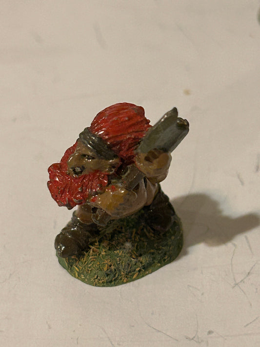 Warhammer Citadel C06 Northern Dwarf Beserker - Metal