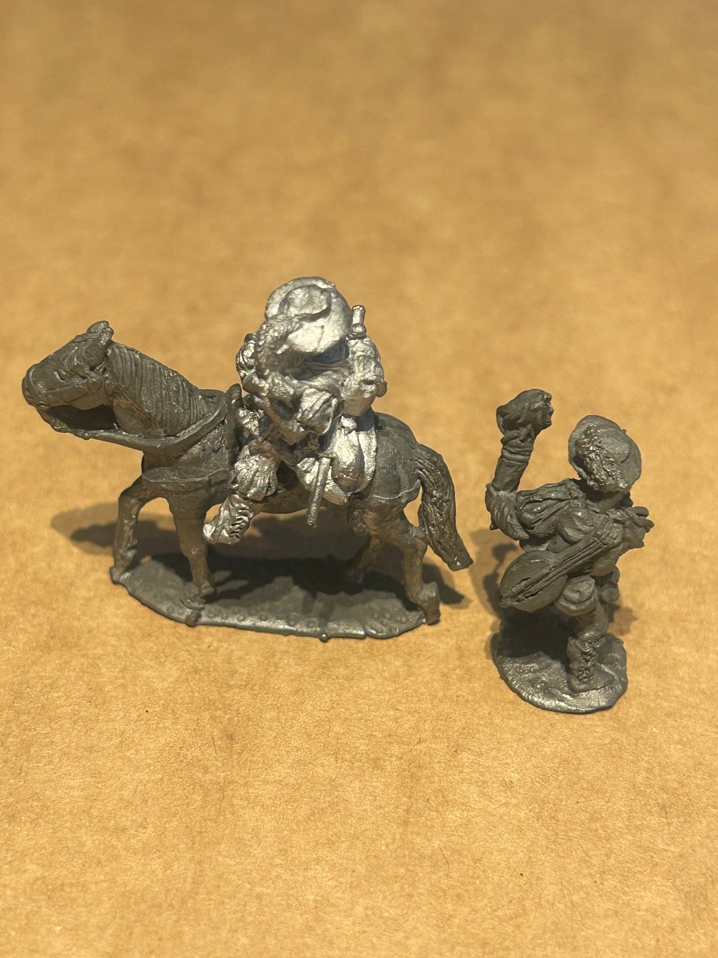 C33 mounted adventurer Citadel Fantasy Adventurers FA6 /FAC6 Mounted and foot Bard w. Sword & Lute Warhammer