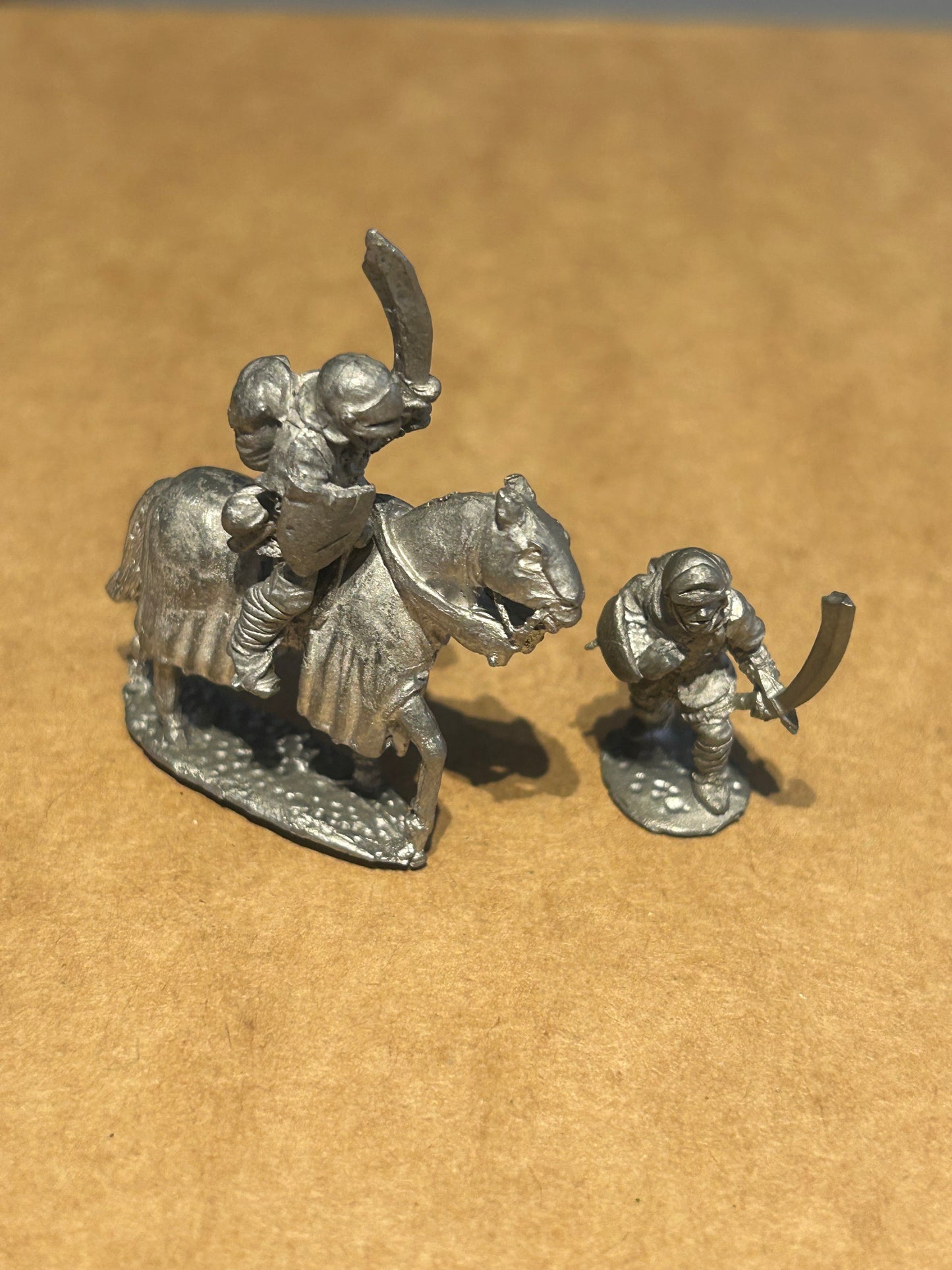 C33 mounted adventurer Citadel - Warhammer - Fantasy Adventurer Cavalry, FAC10 Mounted and foot Paladin 1982