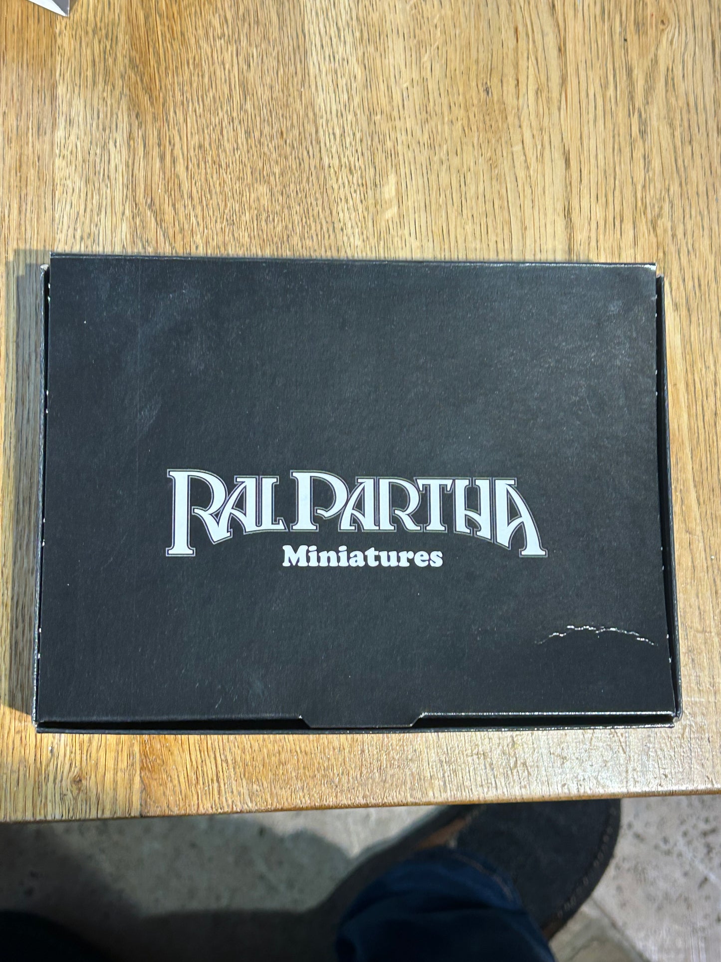 Ral Partha Crucible 28mm Infernal Elves - Serpent Riders opened box