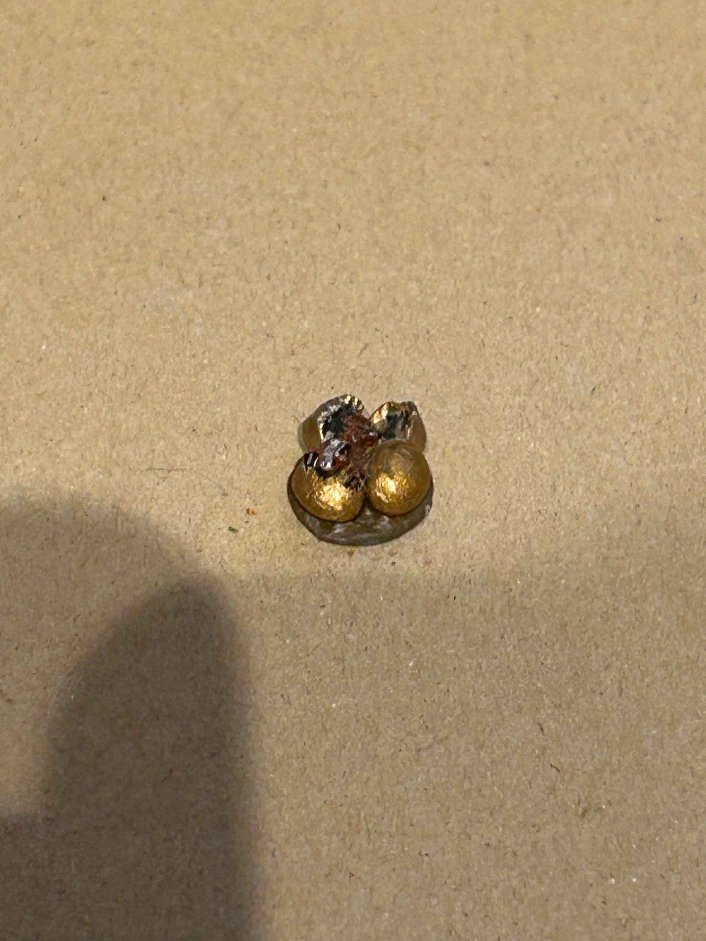 Dragon hatching from eggs (unknown manufacturer).