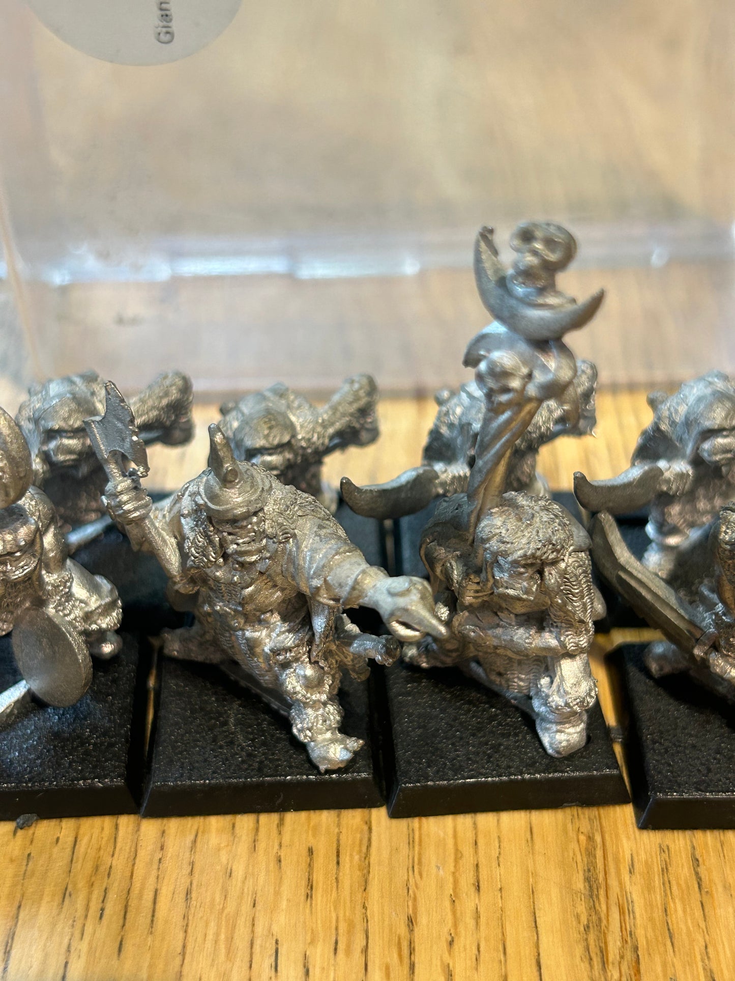 Citadel Minatures Regiments Of Renown RR18 - Ugezod's Mother Crushers Black Orcs RR8 giant black orcs (complete unit) with original clam shell case