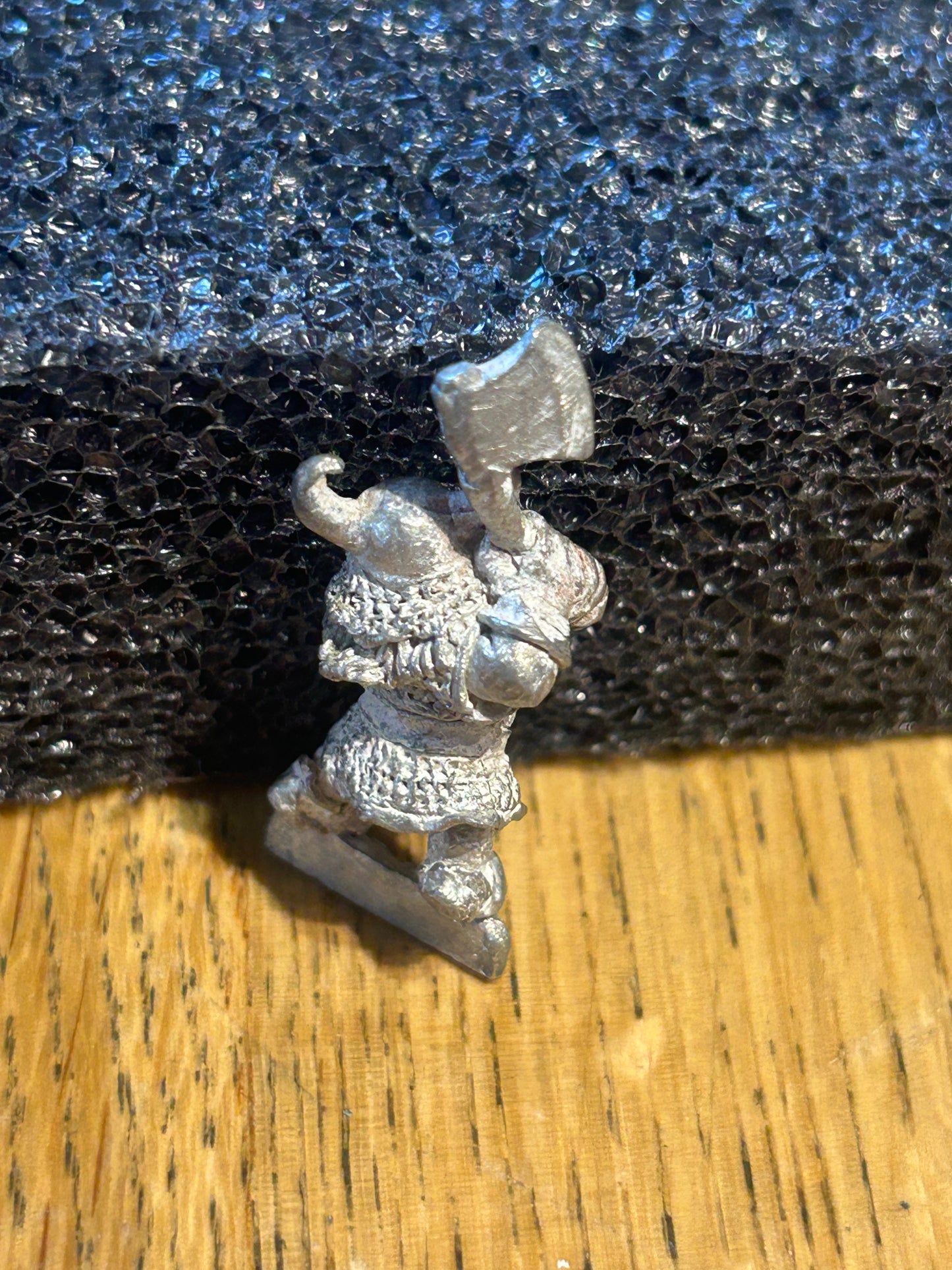 Games Workshop Warhammer Norse Dwarf with Axe Dwarves Metal Figure Army B2