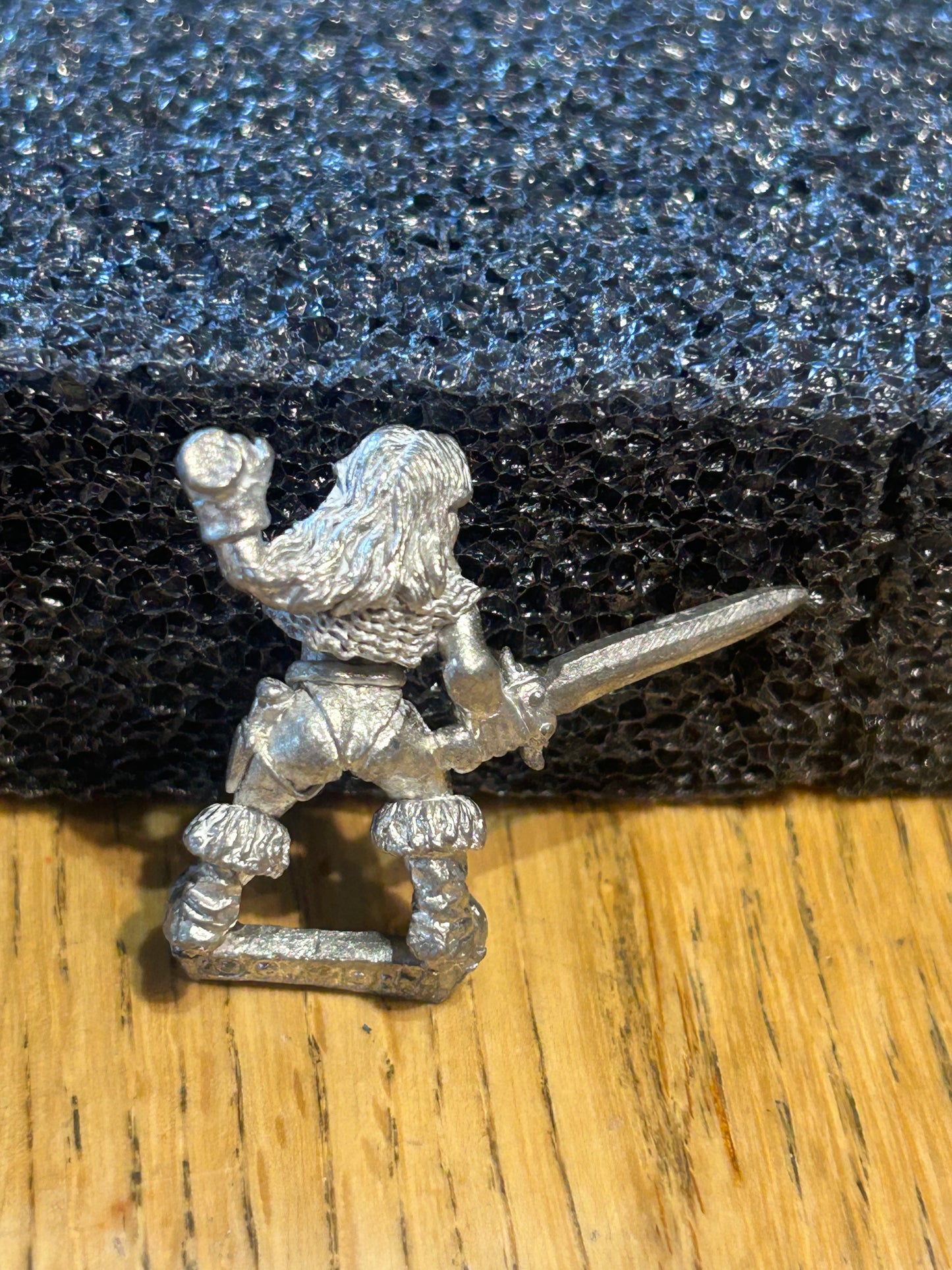 Citadel Warhammer 80s Empire Fighter Barbarian Norse Female Big Moma