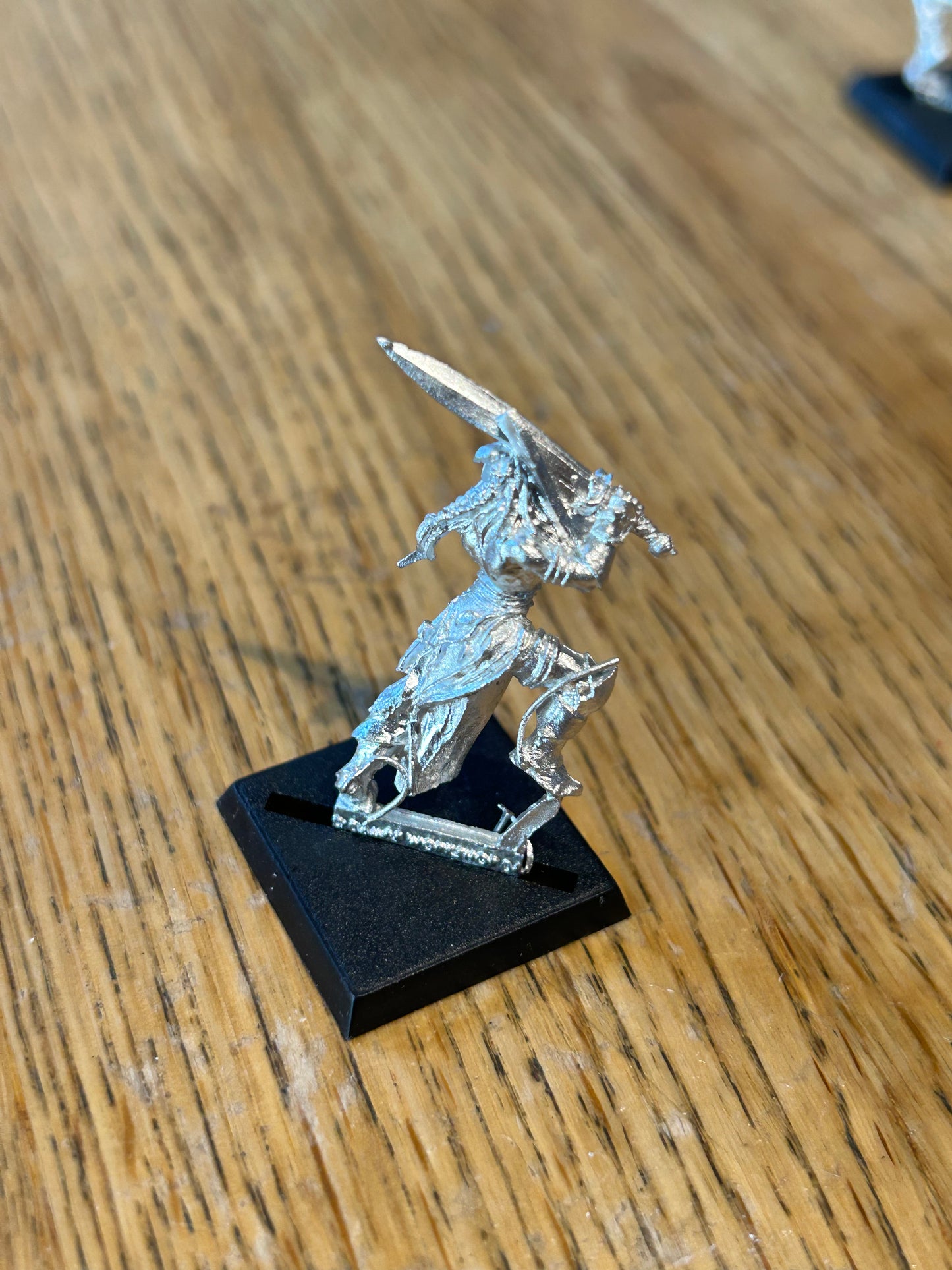 Warhammer fantasy wardancer wood elves metal