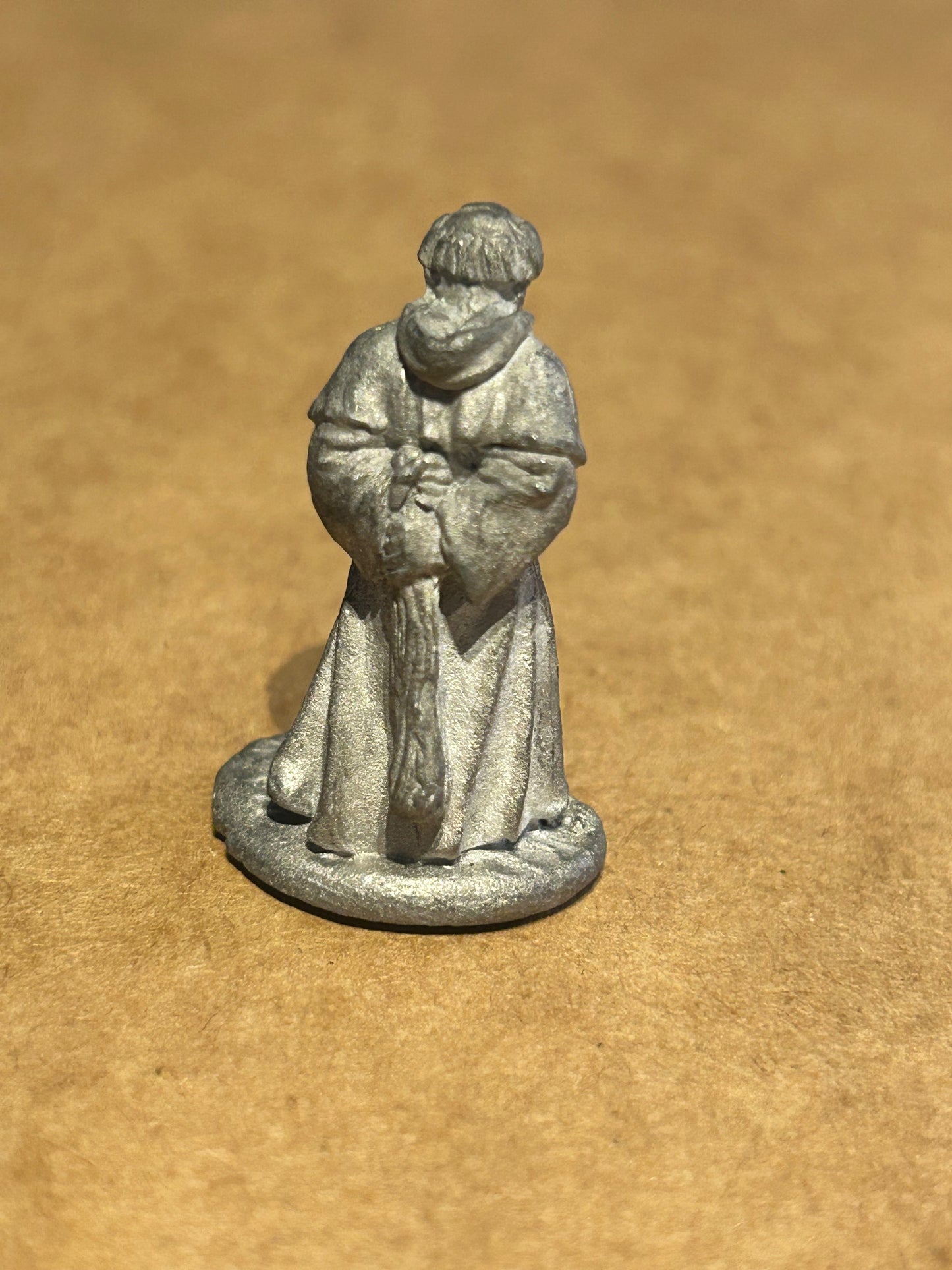 Citadel Miniatures, C03 Cleric (1C-27)