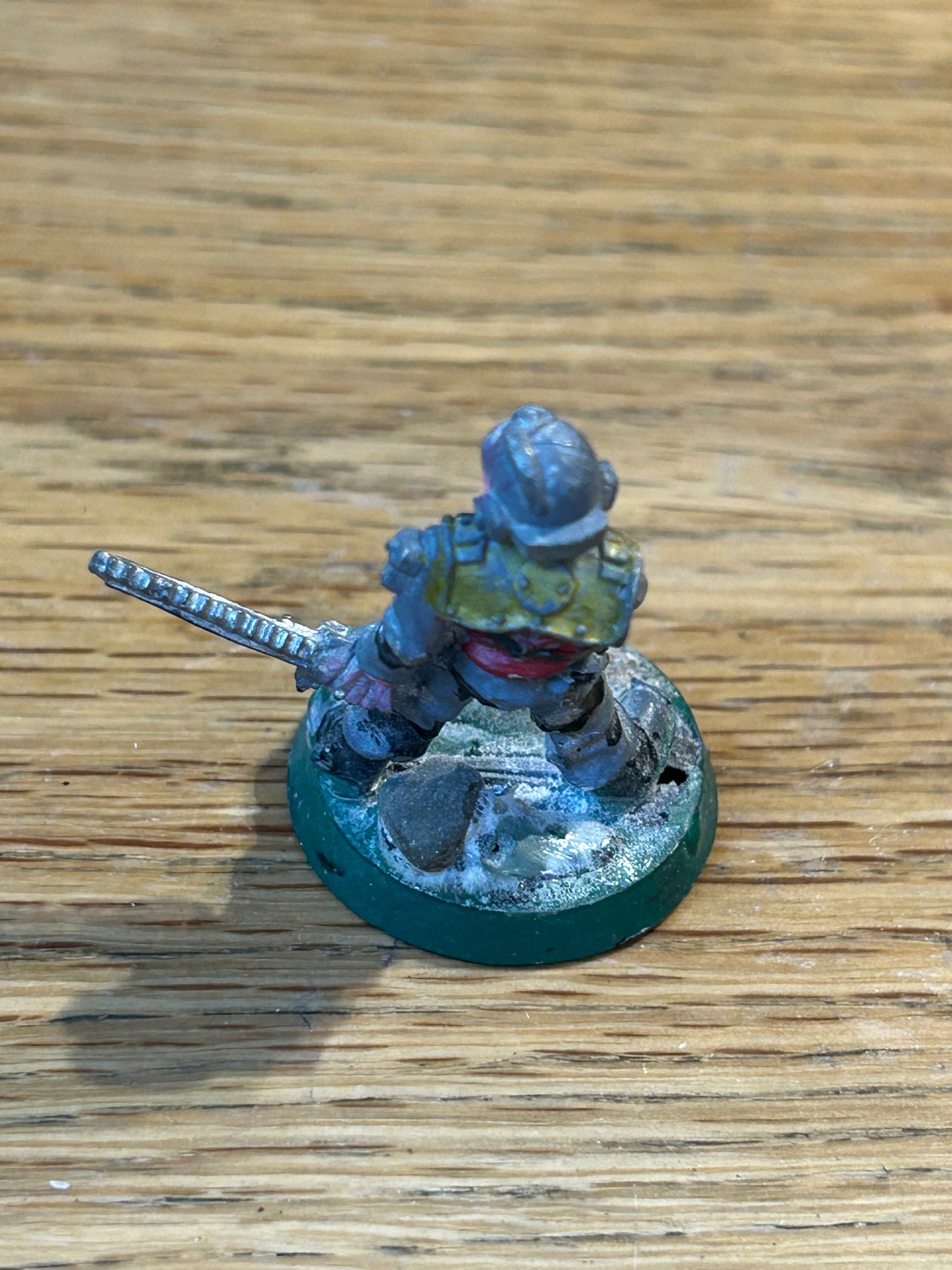 Rogue Trader Warhammer 40k imperial guard sergeant (missing a plastic arm)