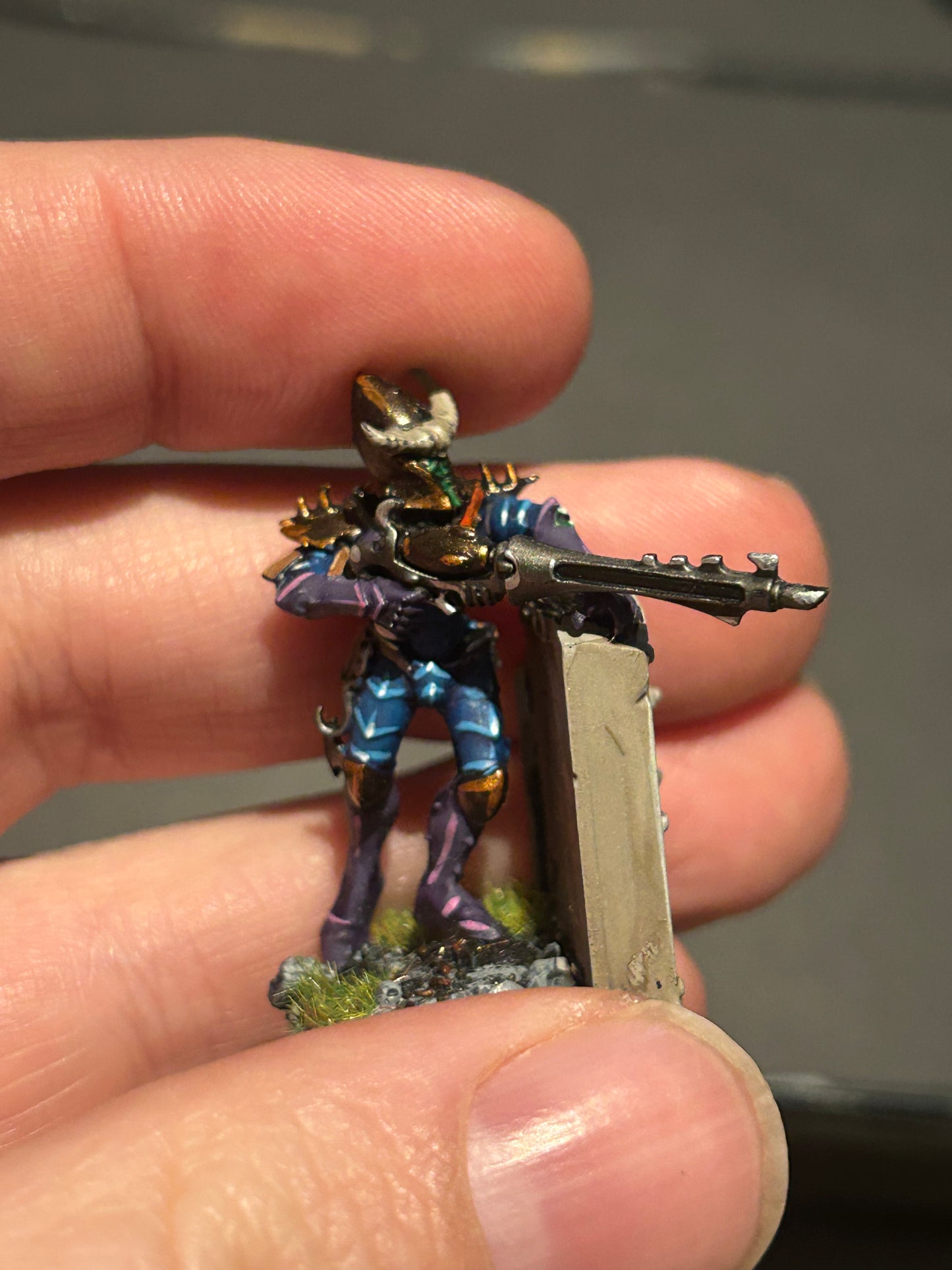 Warhammer 40k dark eldar kabalite squad plastic 10 miniatures and painted well with some scenic bases
