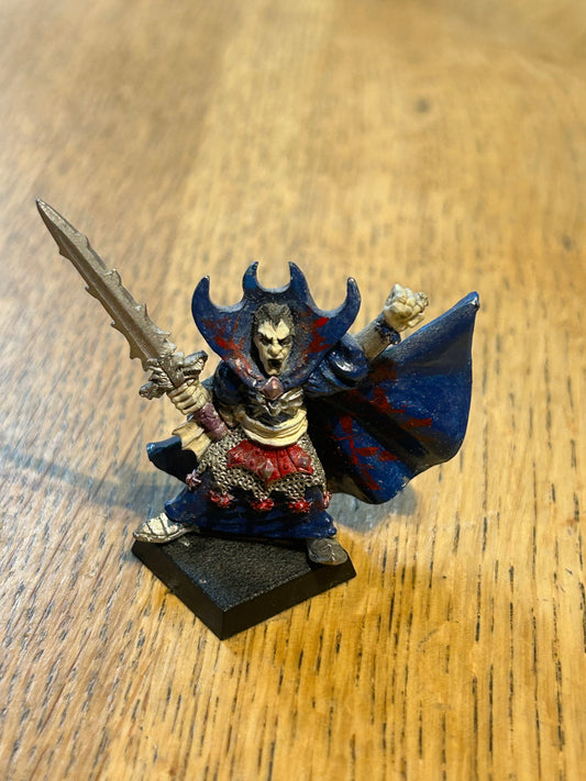 Warhammer Undead Vampire Lord with Cloak Classic Metal 1990s Counts