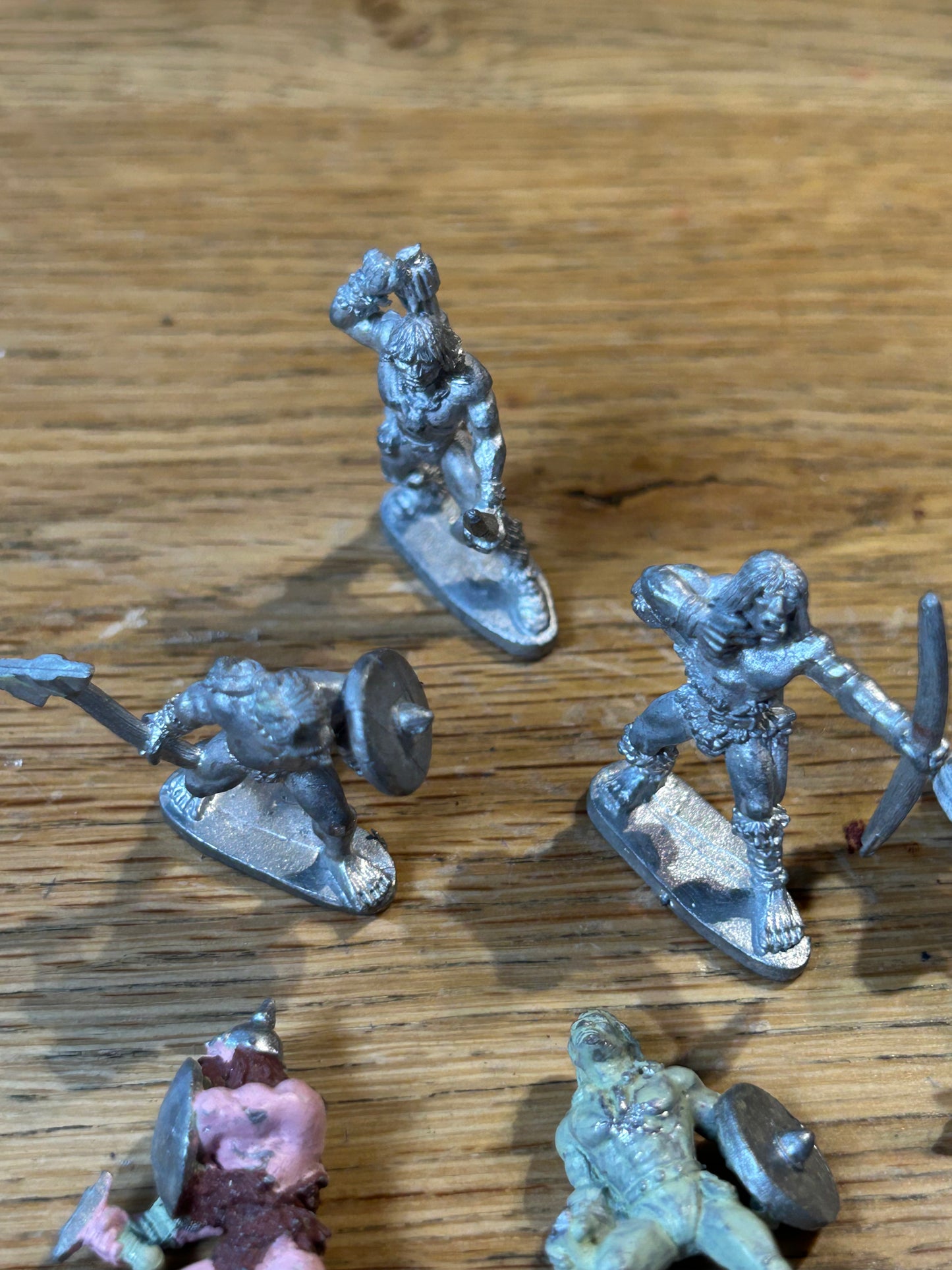 Grenadier models barbarians x8 (4 have broken weapons)