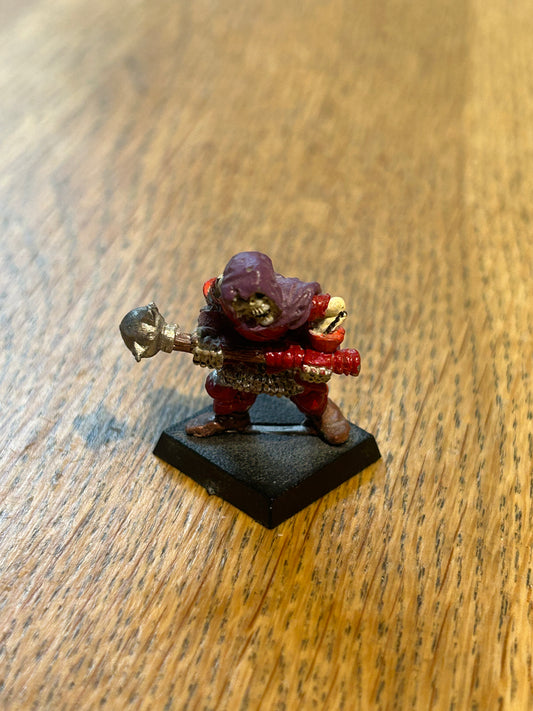 Citadel miniatures warhammer fantasy C17 skeleton with mace Benish the Whisperer
