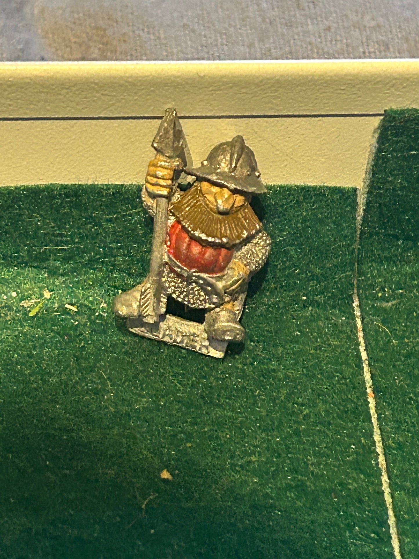 DWARF bombard or bolt thrower CREW-MEMBER Metal dwarfs Army warhammer 1980s