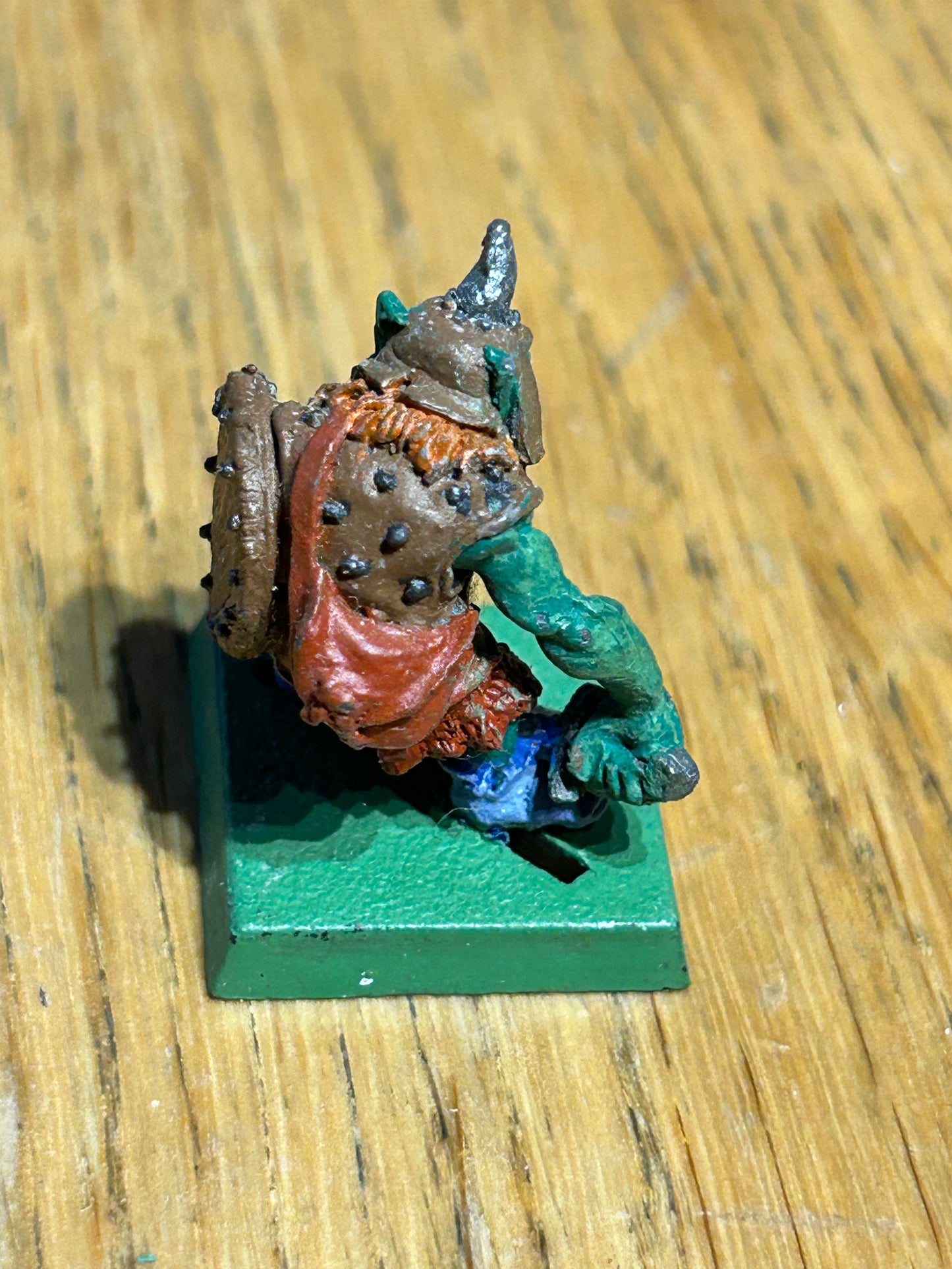 Warhammer Fantasy ME41 Goblin warg rider on foot Lord of the rings