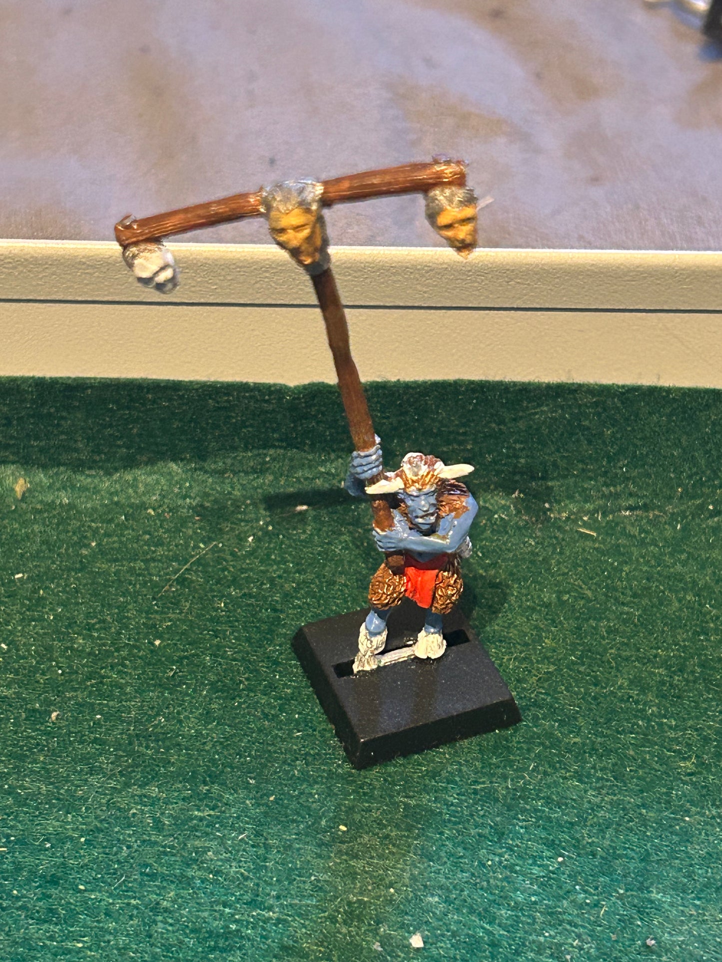 Warhammer Beasts Of Chaos Ungor Metal Standard Bearer