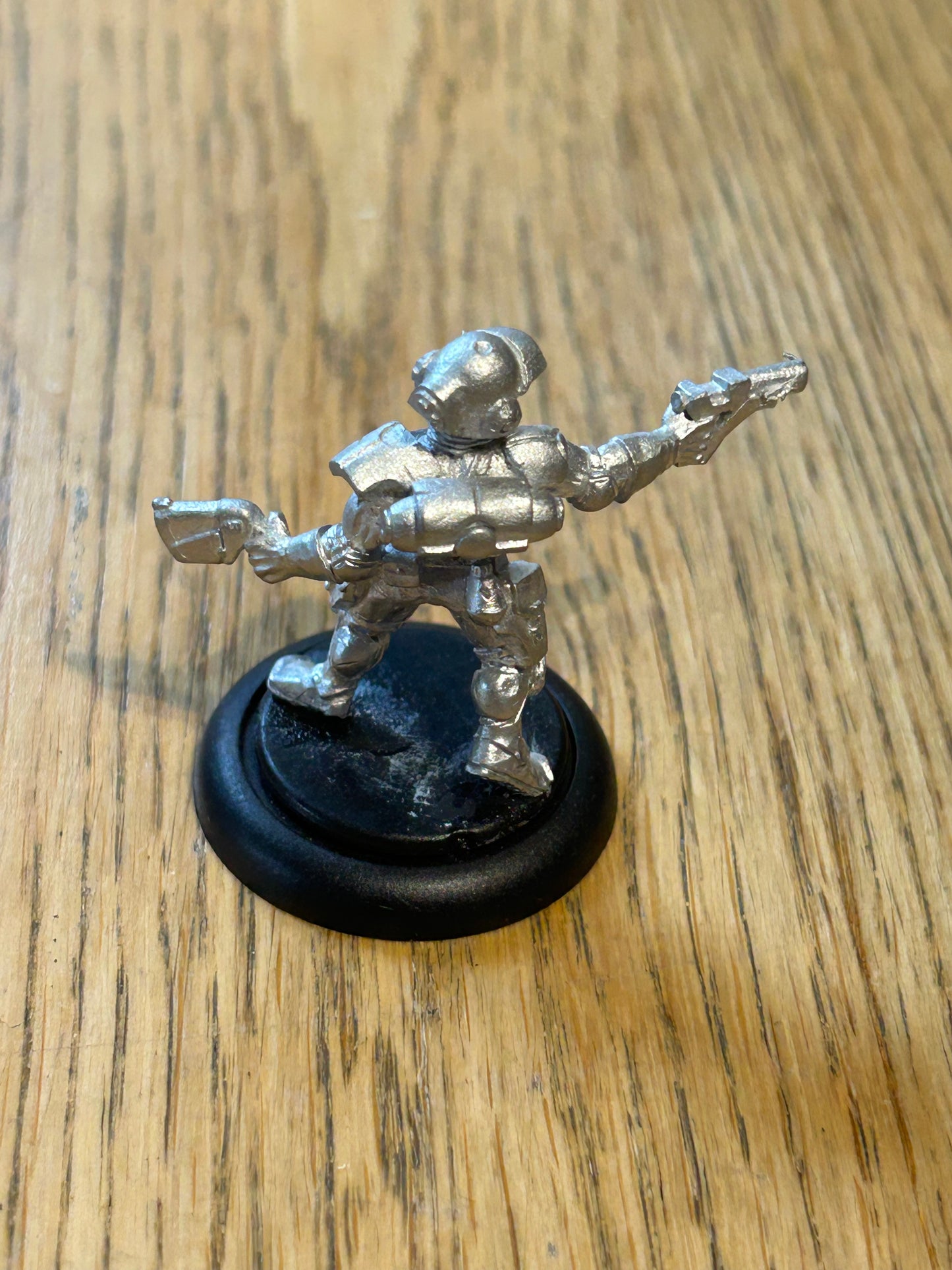 Diehard miniatures Hudson-E-Corp Explorer