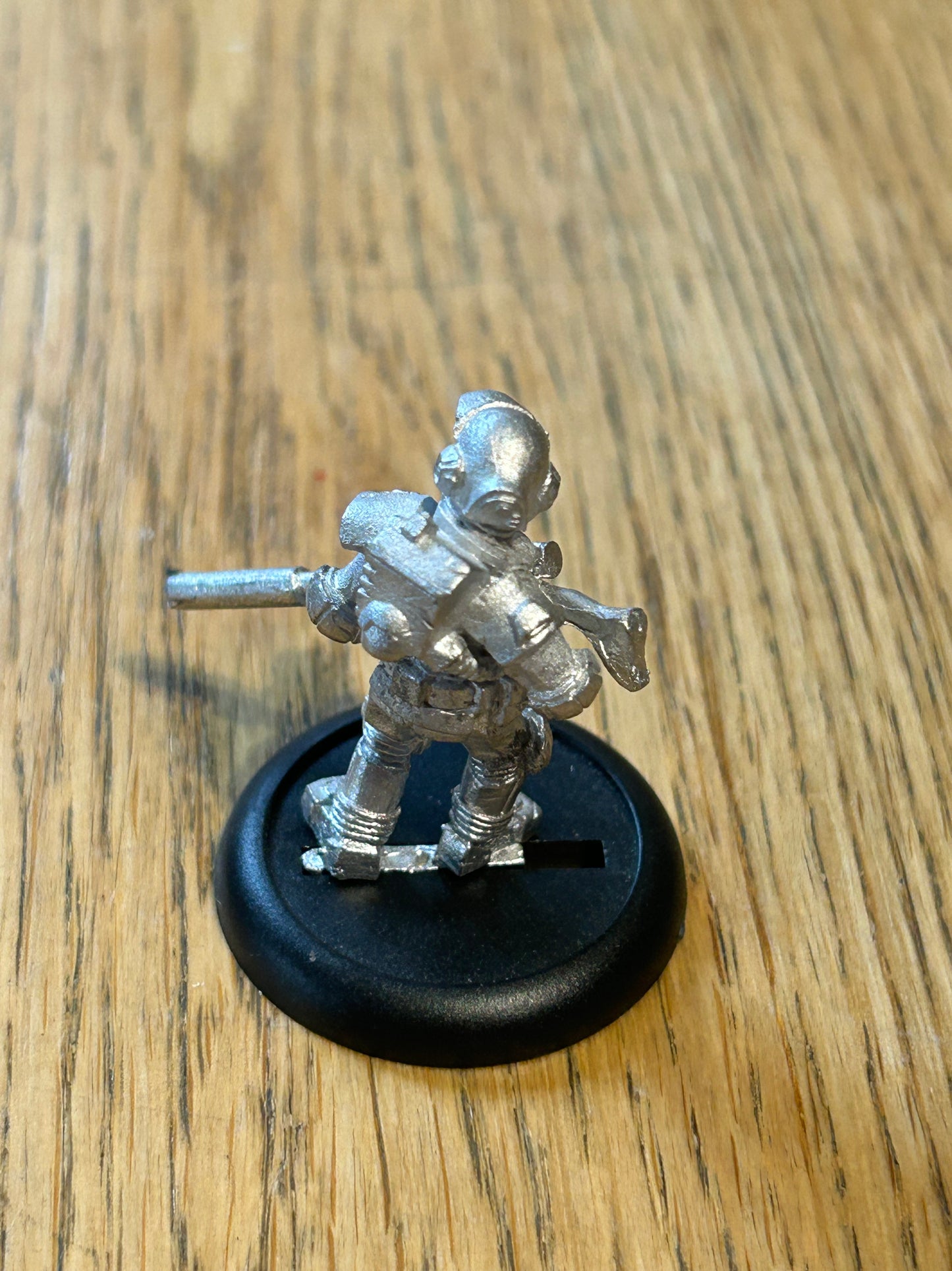 Diehard miniatures Hicks-E-Corp Explorer