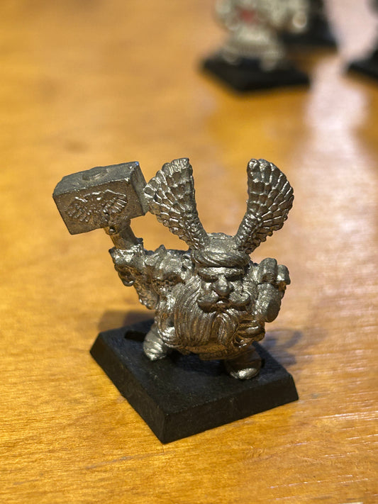 Citadel Warhammer fantasy 90s Marauder Dwarf hammerer