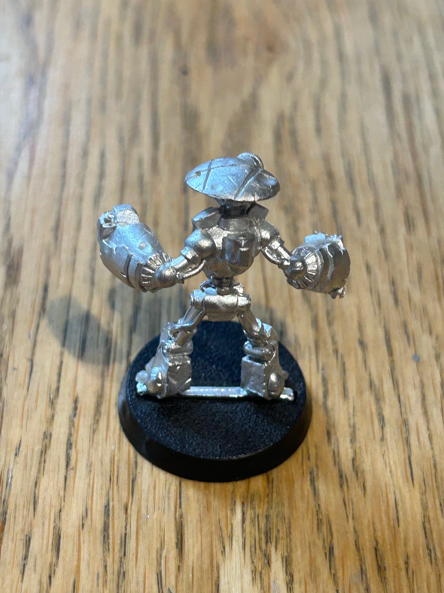 Diehard miniatures Walter The Warbot