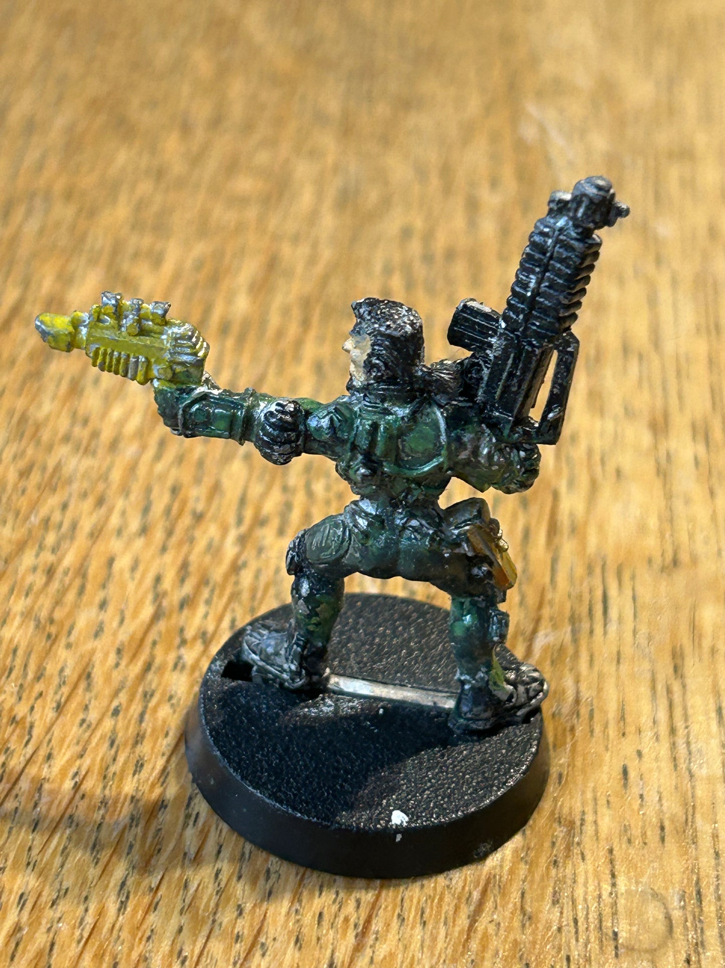 Van Saar Ganger With Autogun Laspistol Necromunda Metal Warhammer 40K