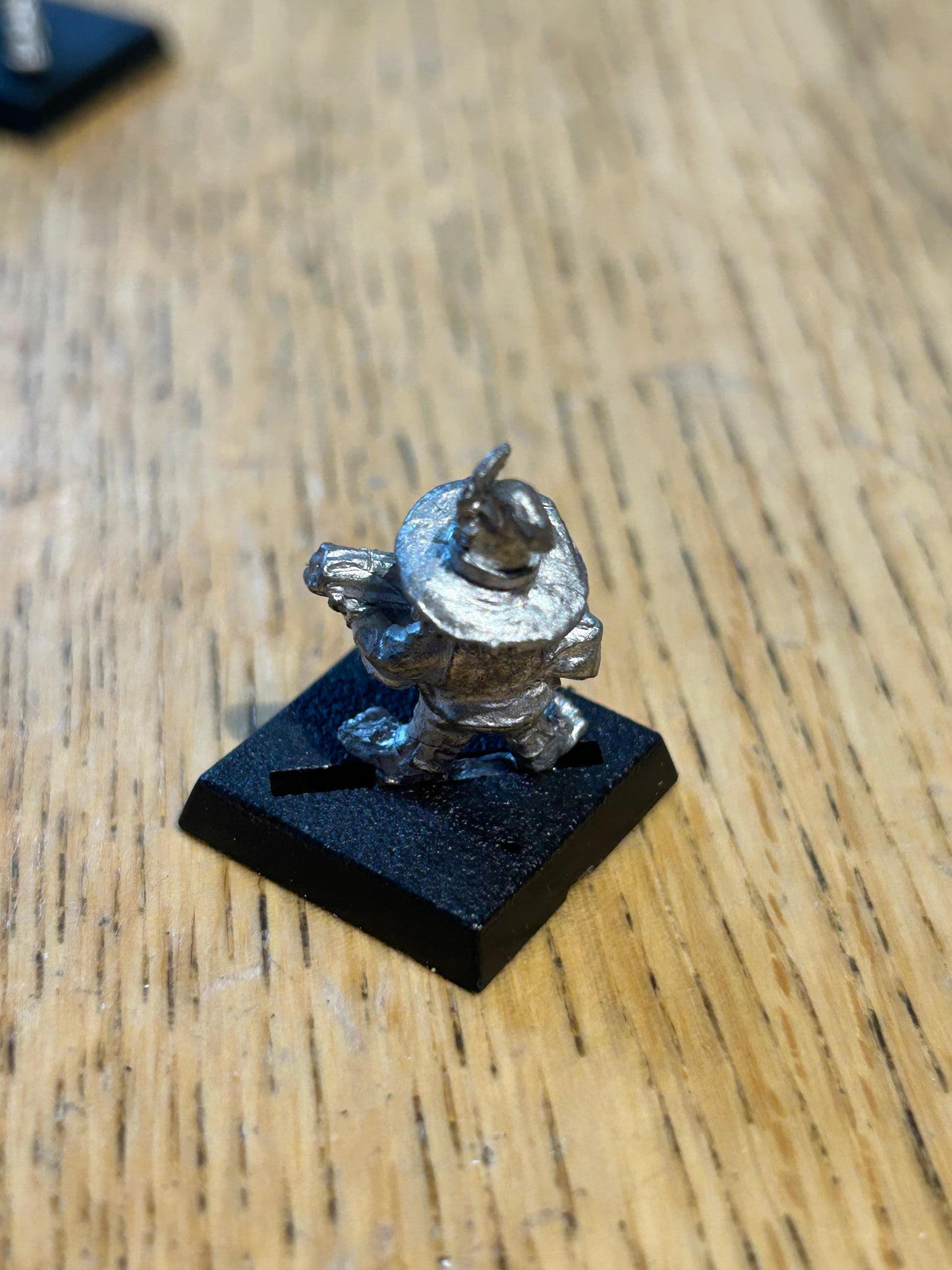 Citadel Warhammer 80s Empire C11 Halfling Screaming Lord Titch