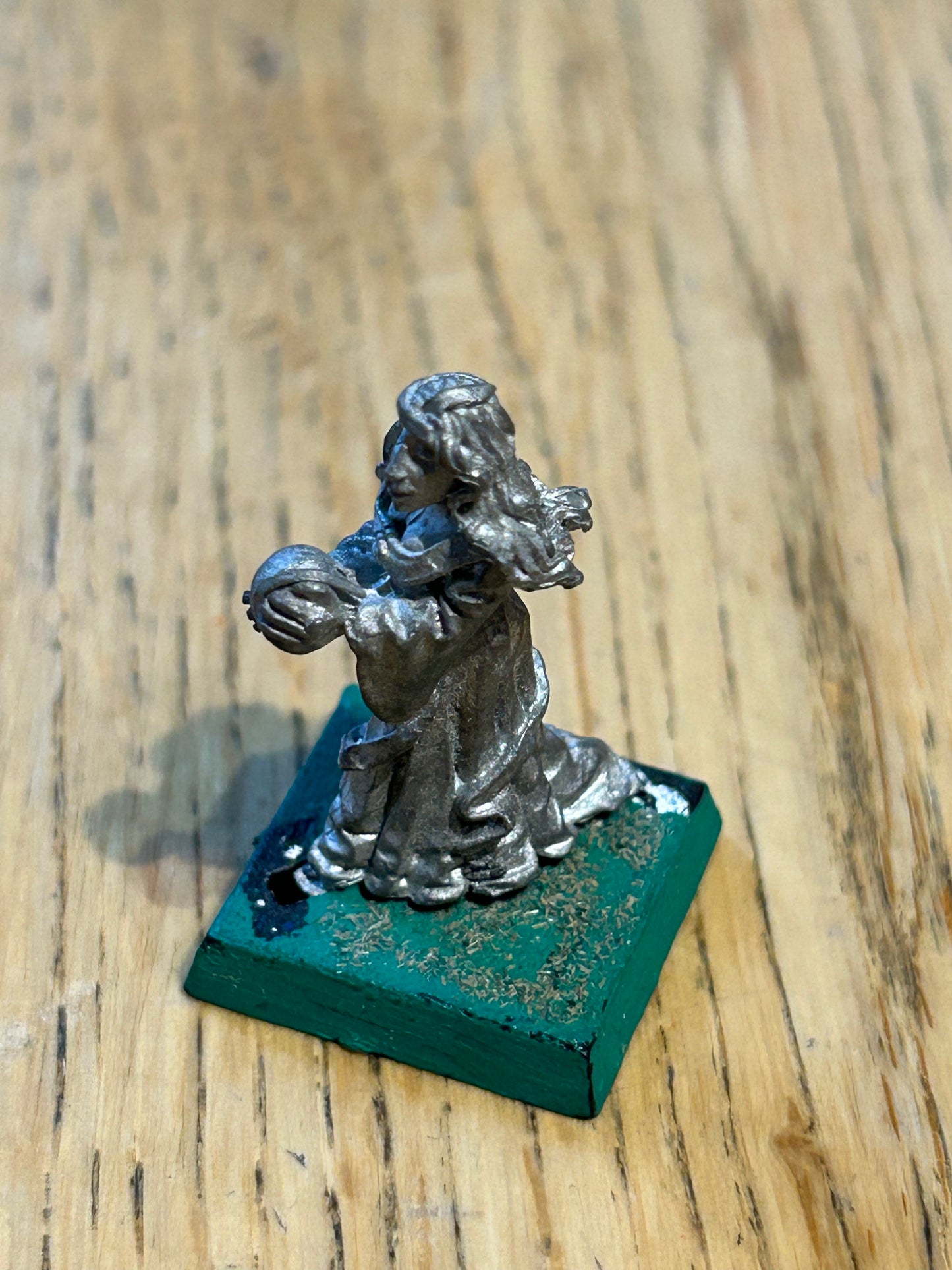 Warhammer -  Talisman  - Character - Prophetess -  1985