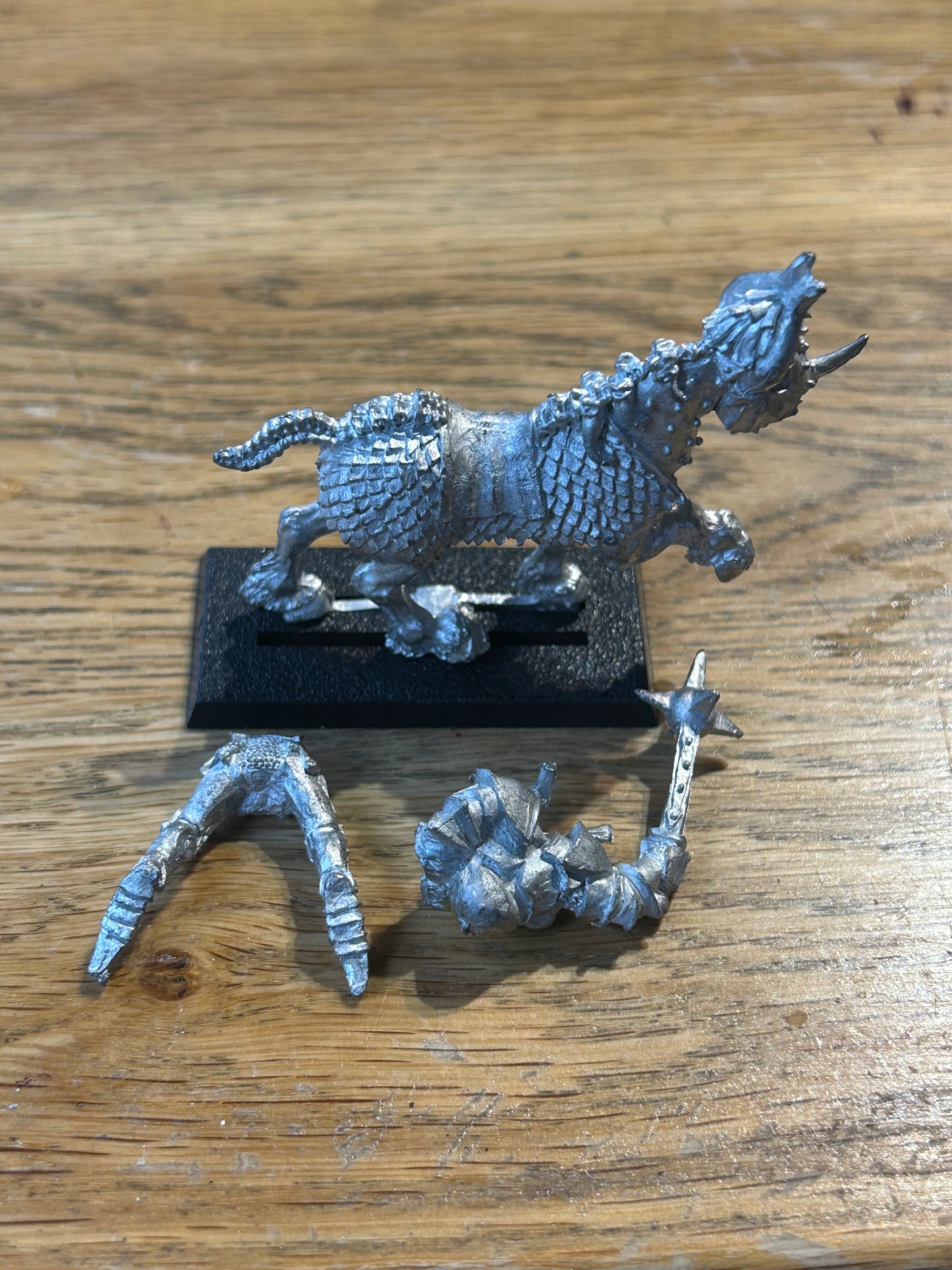 1988 Chaos Knight with mace and horned helm on steed with rhino horn 0221 Games Workshop Warhammer Army Realm of Warrior Cavalry