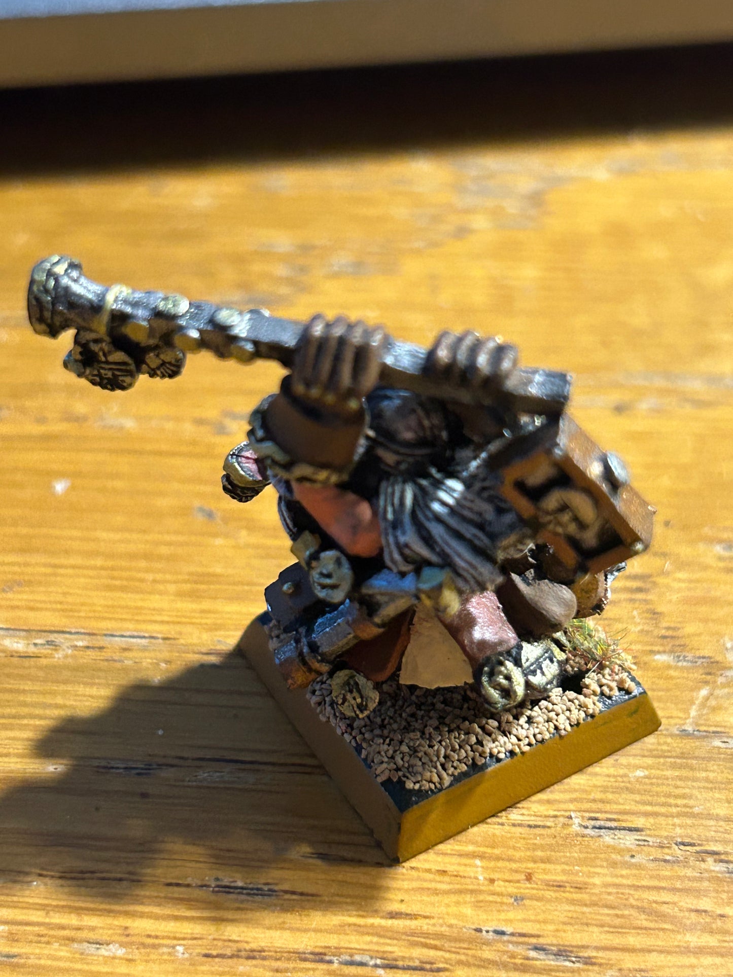 Dwarfs, Dwarves Runesmith, Metal. Old World / Fantasy Warhammer.