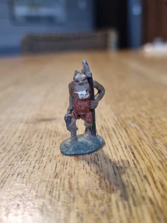 Citadel - Pre Slotta - Warhammer - C15  Orc Warrior -  with axe and spear 1984