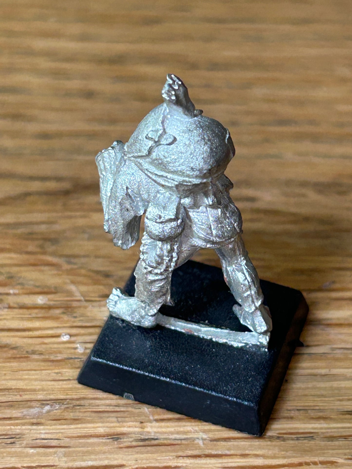 Mordheim dreg . Missing spear or club arm. Metal. Warhammer. Games Workshop.
