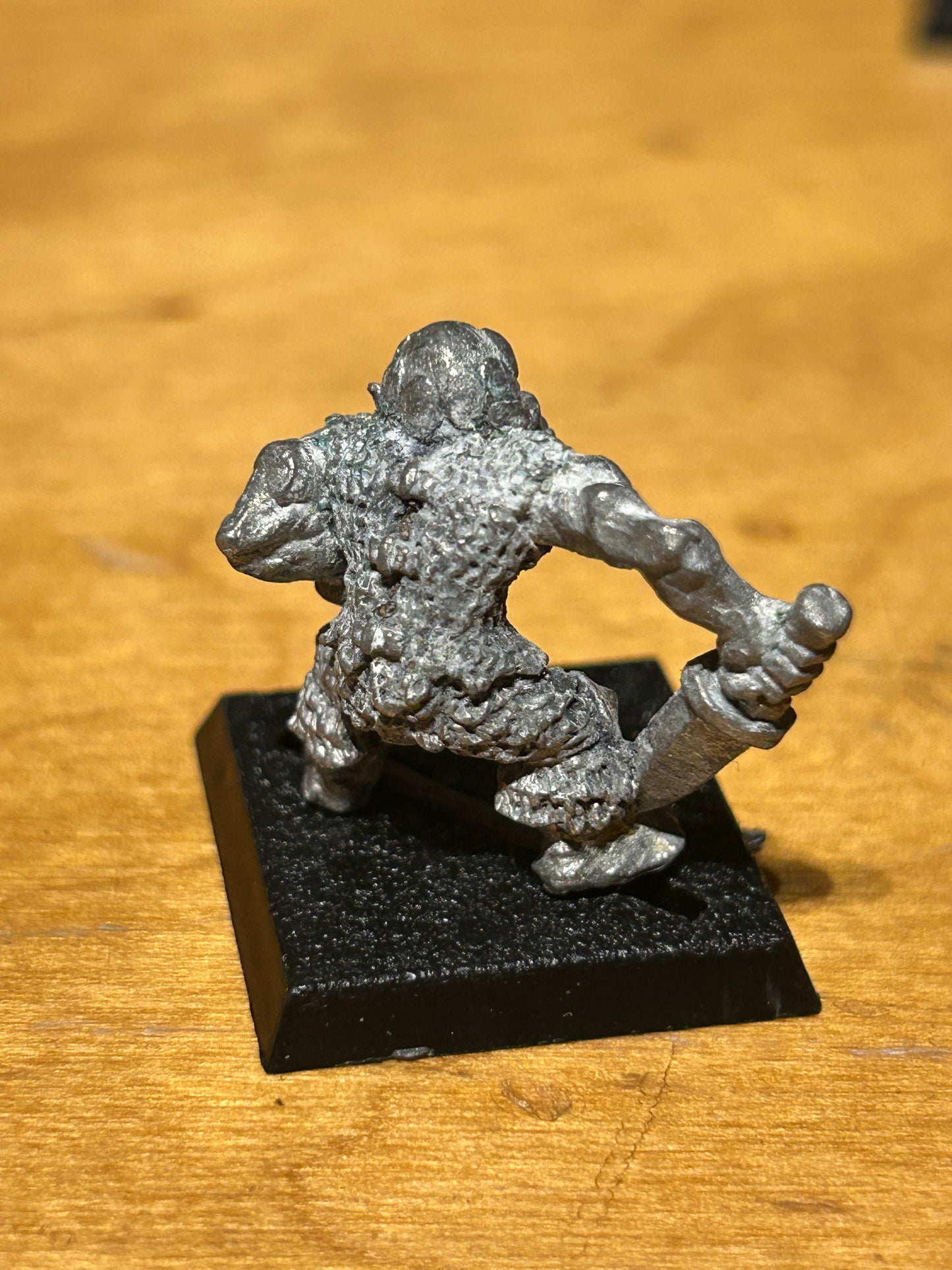 Marauder miniatures orcs ORC 20
w. Helmet, Sword & Shield
(MM20/2b)