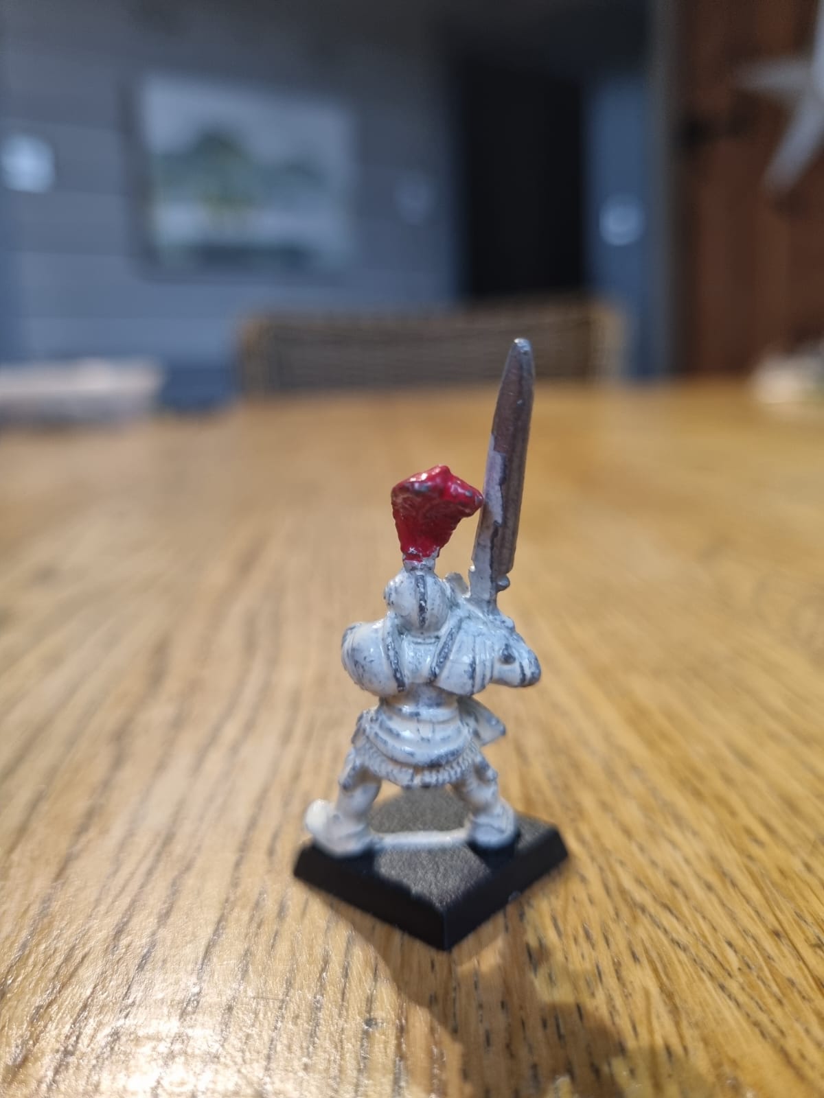 Marauder Miniatures fighter MM60 04 in Platemail, w. 2-handed Sword