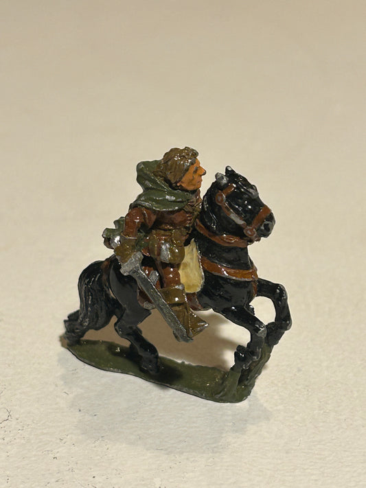 Citadel miniatures Oldhammer lord of the rings strider mounted