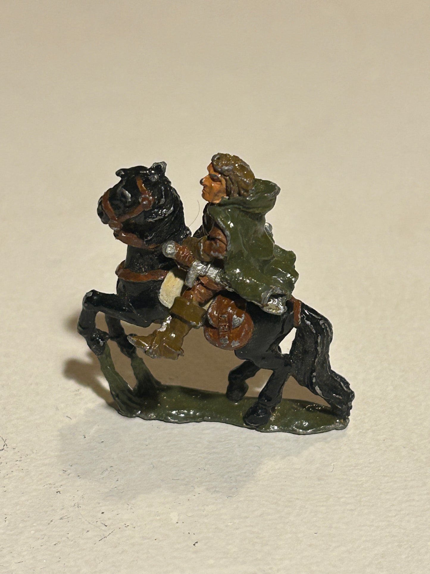 Citadel miniatures Oldhammer lord of the rings strider mounted
