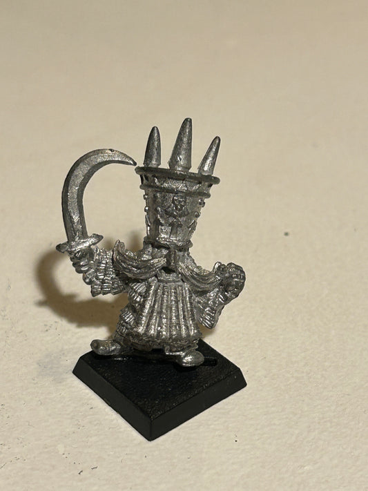 chaos dwarf hero/champion with sword metal warhammer fantasy