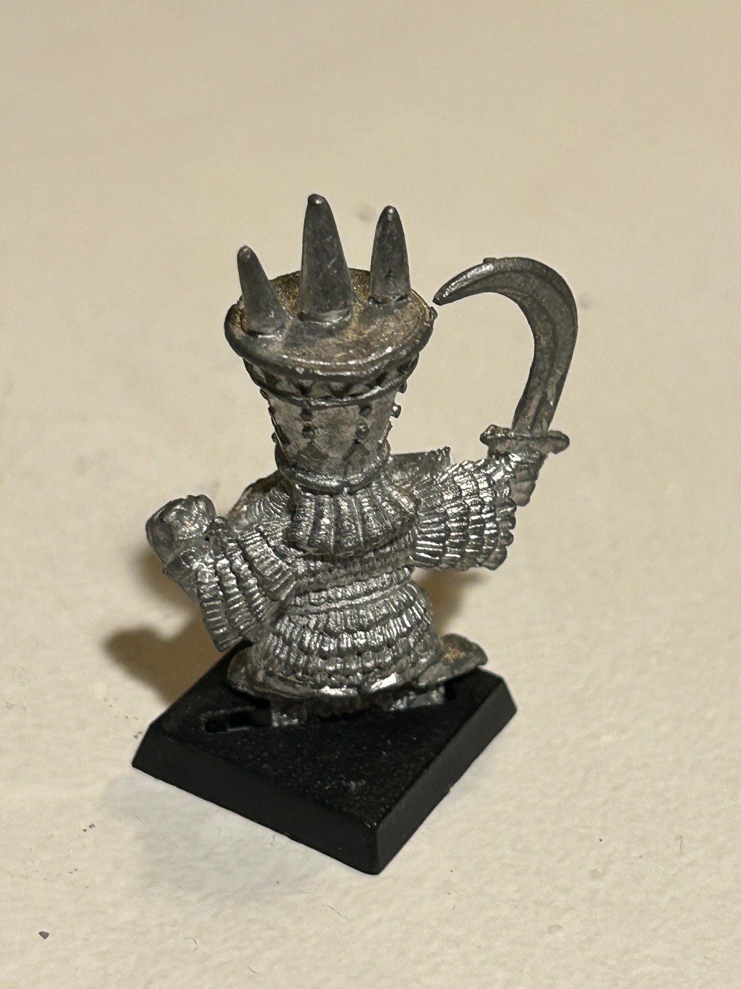 chaos dwarf hero/champion with sword metal warhammer fantasy